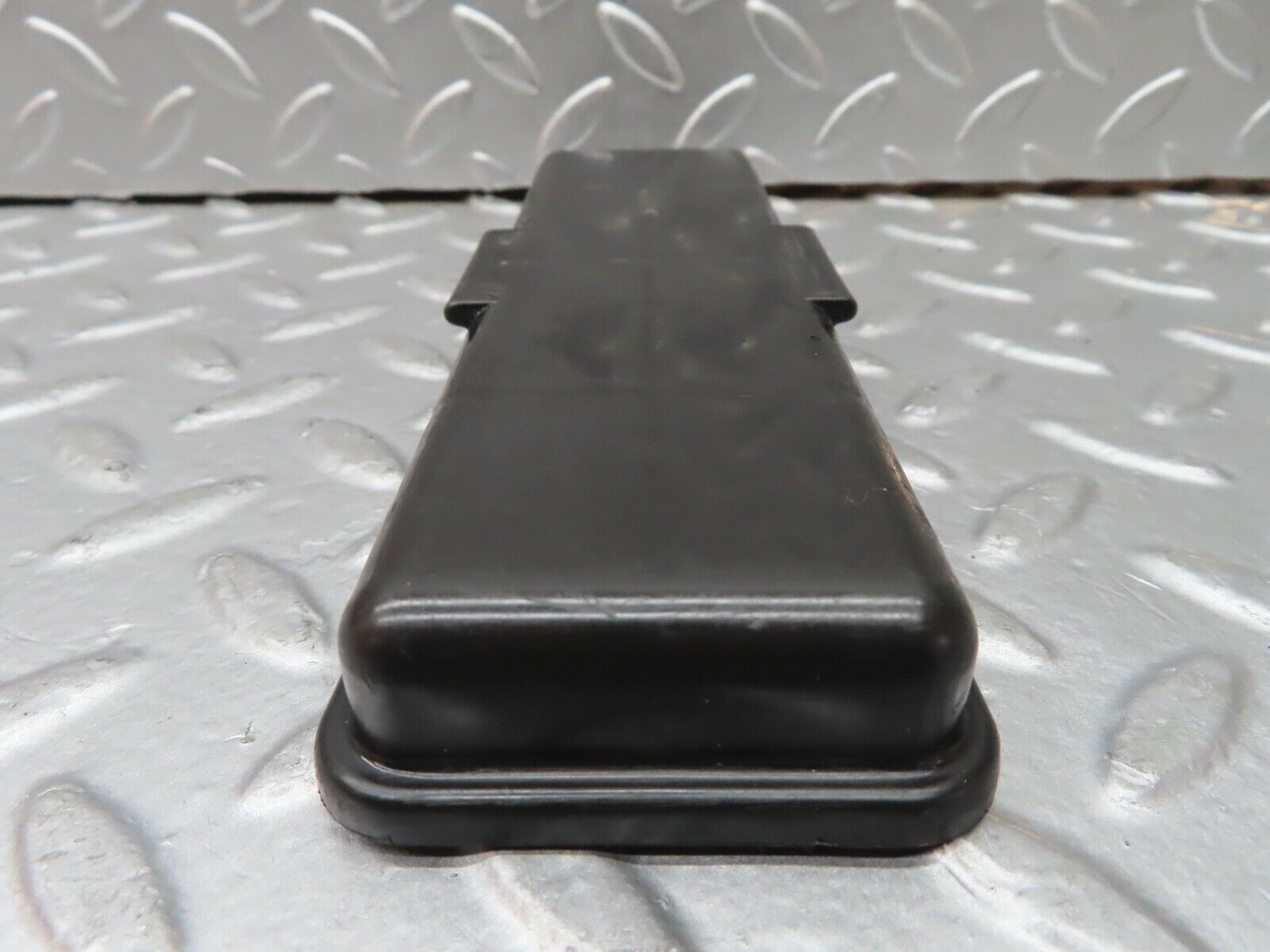 20851 Mercedes-Benz W114 250CE Coupe Fuse Box Lid 1145450000