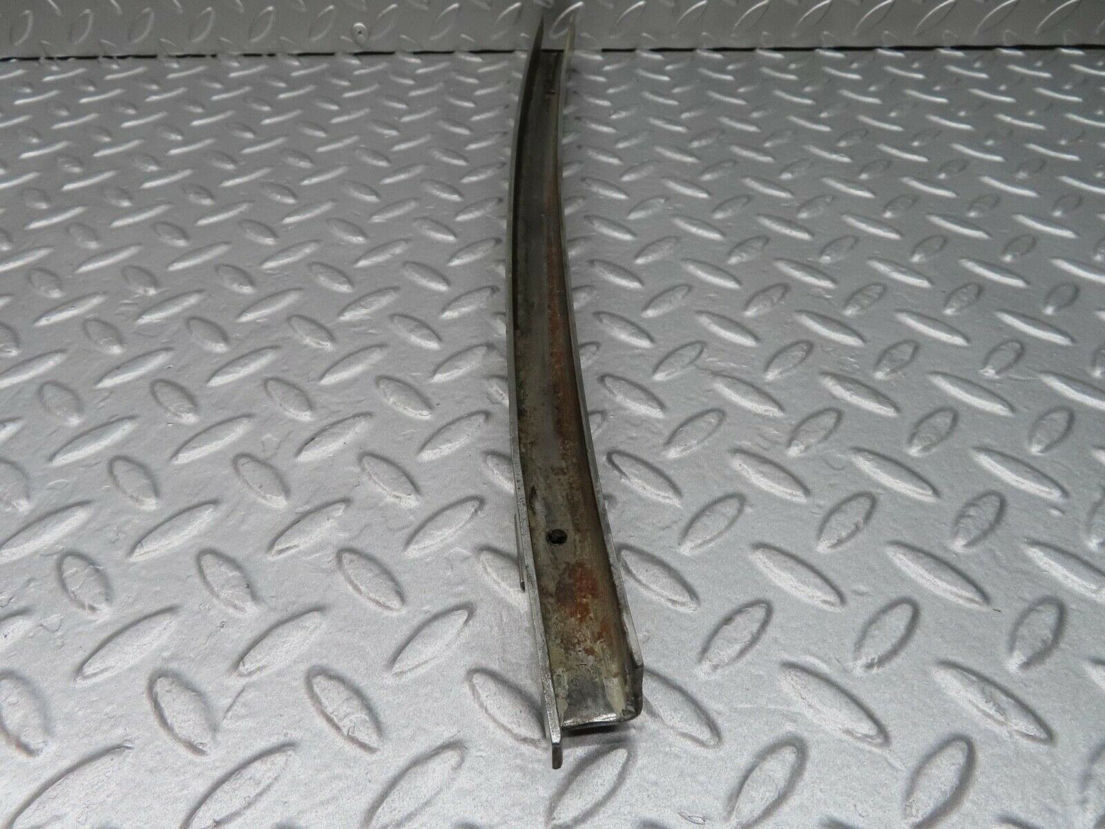 13994 Mercedes-Benz C107 280SLC Front Left Window Channel