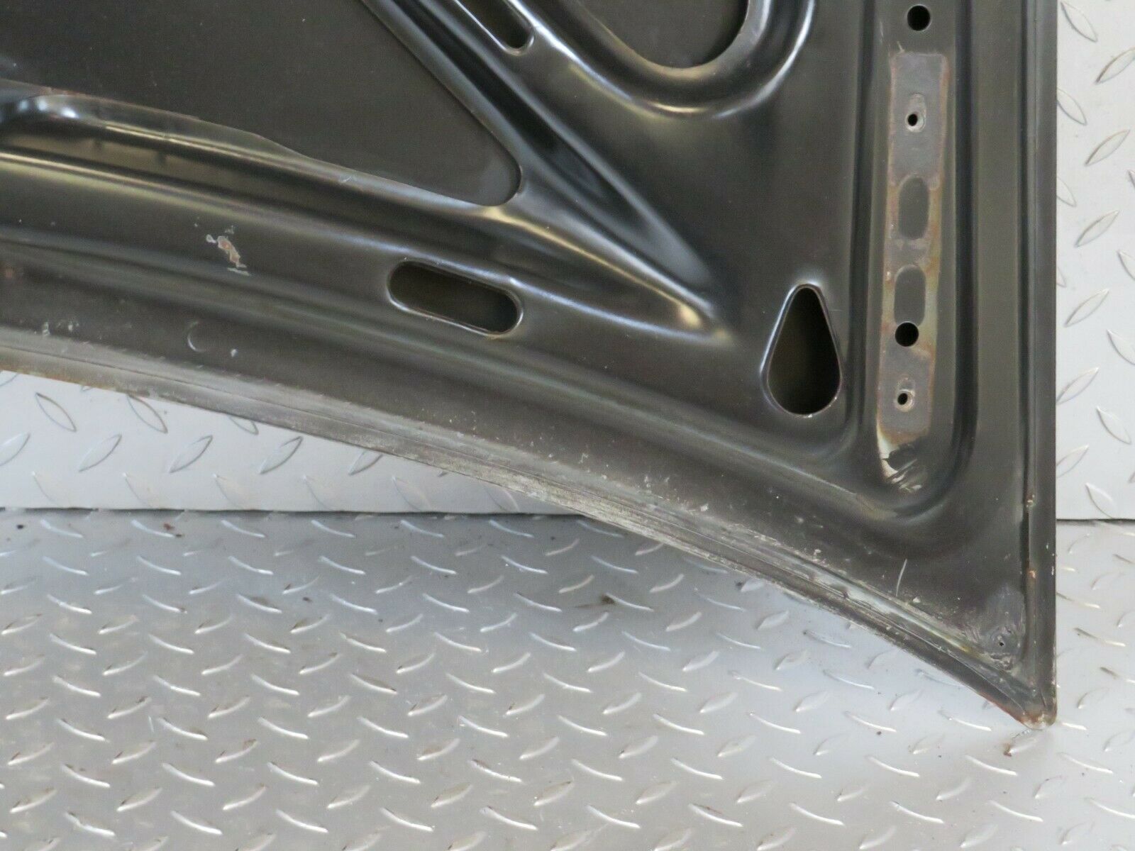 23275 Mercedes-Benz W116 350SE Boot Lid Trunk Door