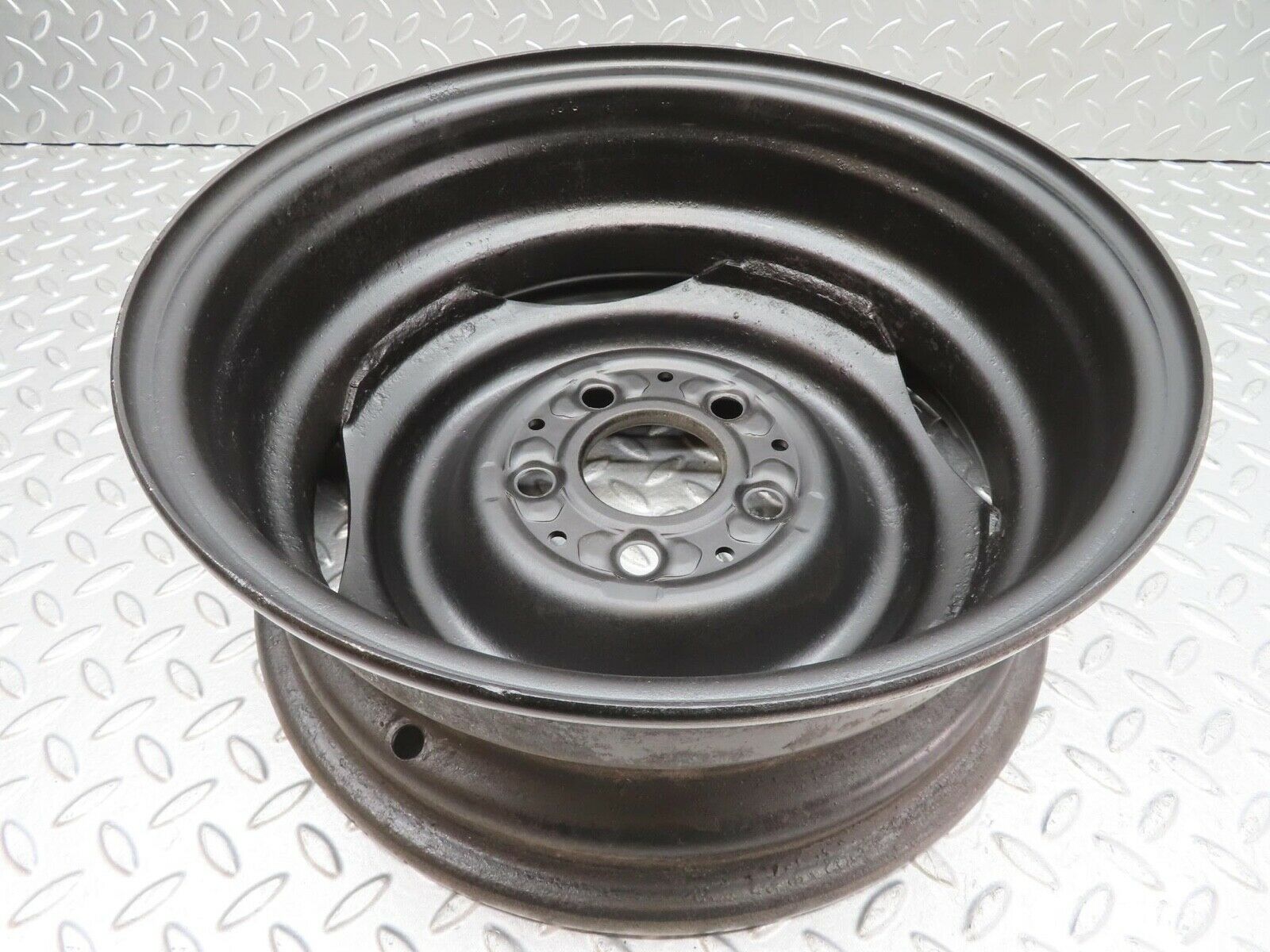 13235 Mercedes-Benz Steel Wheel 5.5Jx14H2 ET30 5x112 1234000302