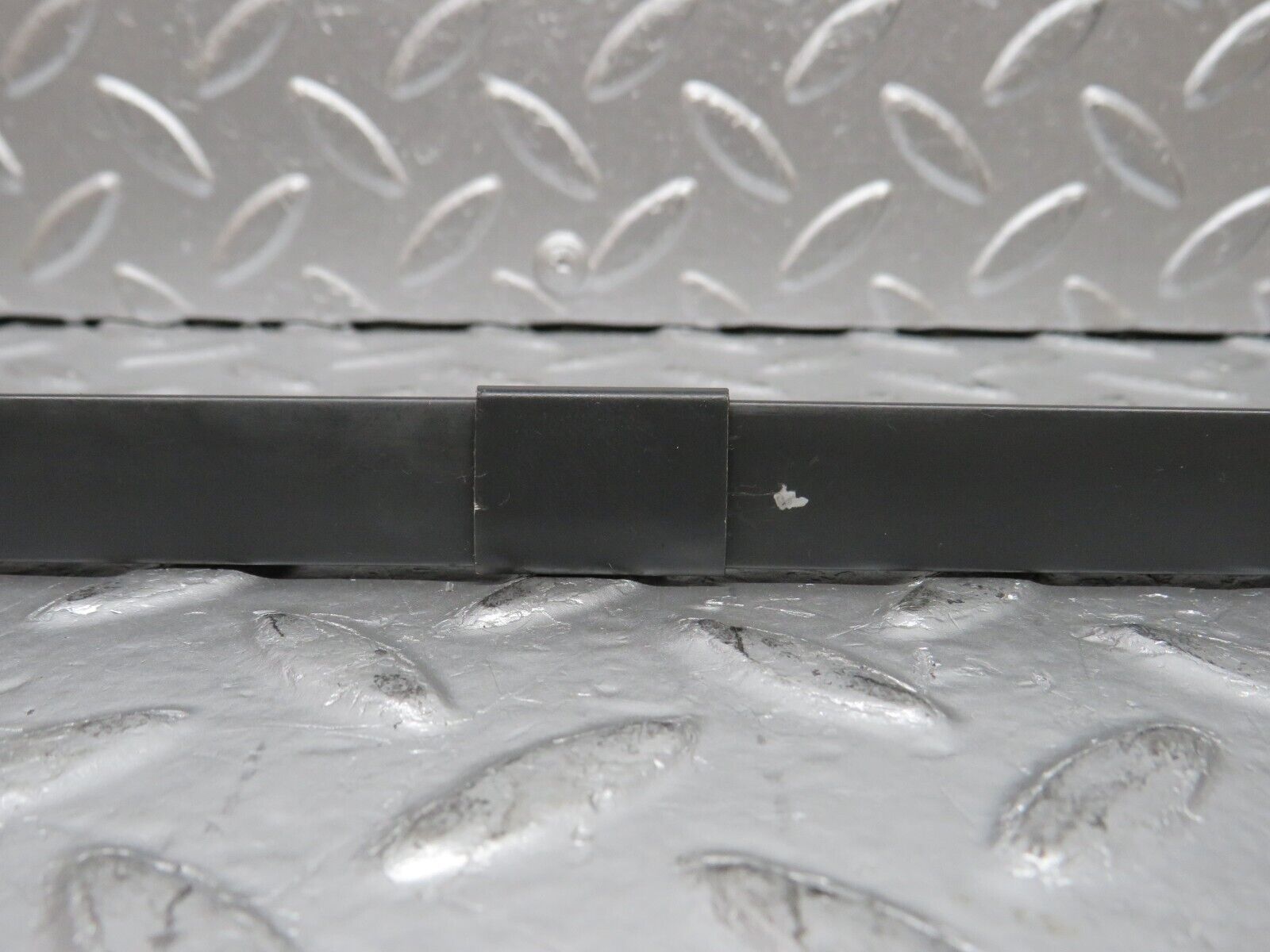 32313 Mercedes-Benz S124 300TE Wagon Tailgate Windscreen Frame