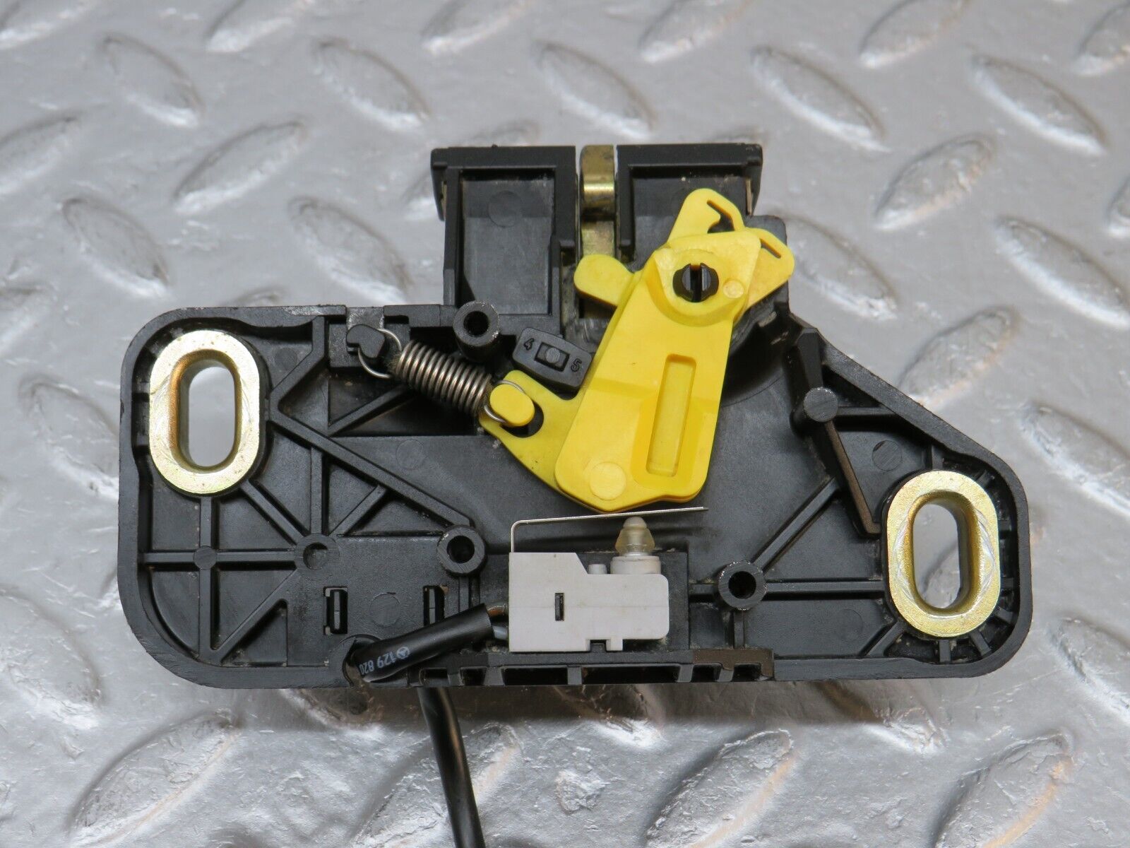 38256 Mercedes-Benz R129 280SL Coupe Trunk Lock 1298201810