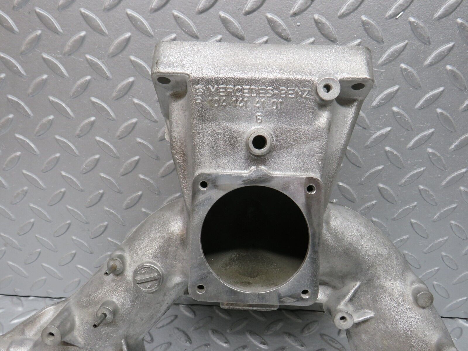 38646 Mercedes-Benz R129 280SL Coupe Air Intake Manifold 1041414101