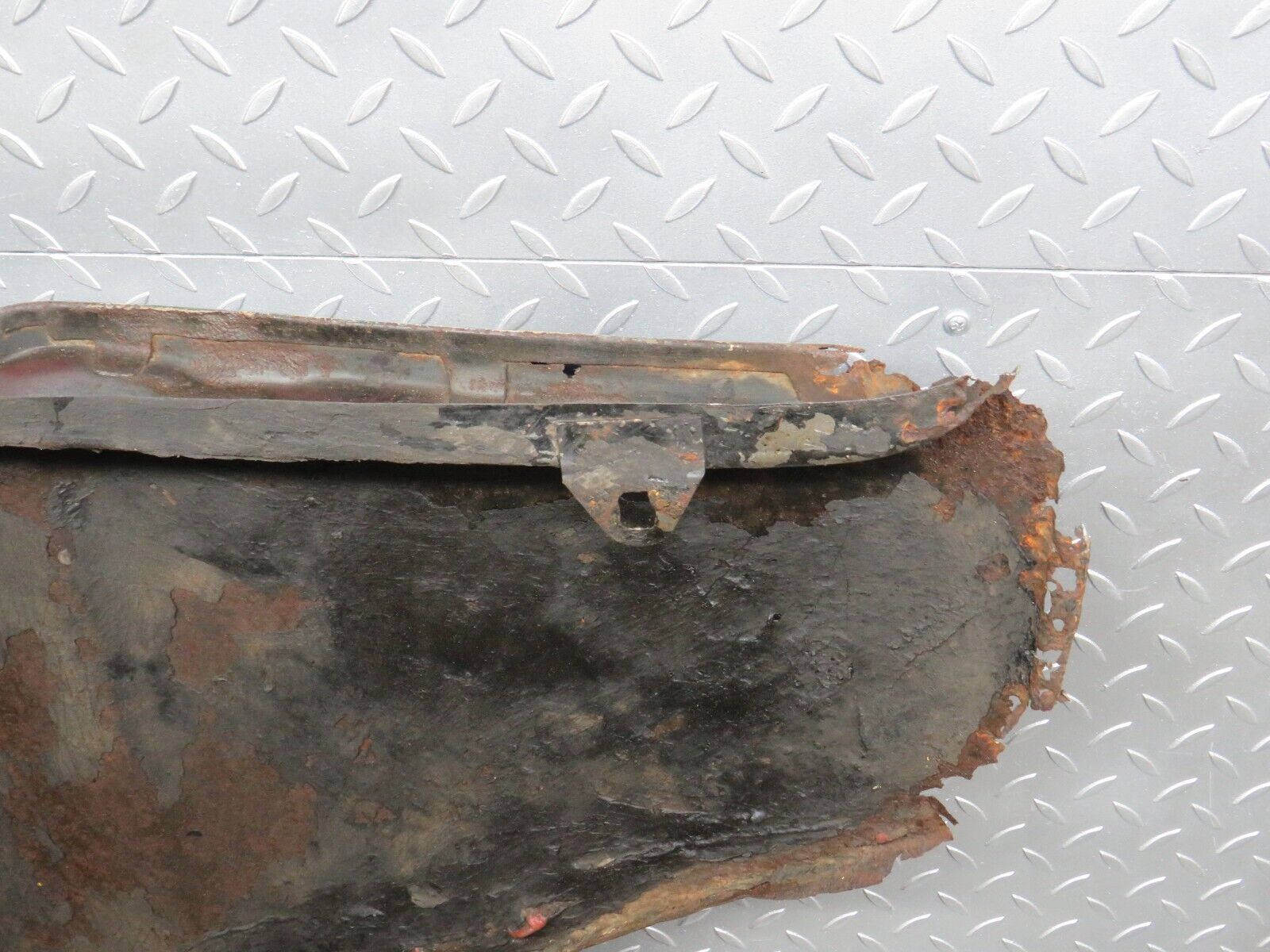 40526 Mercedes-Benz W110 230 Front Right Wing Fender Panel