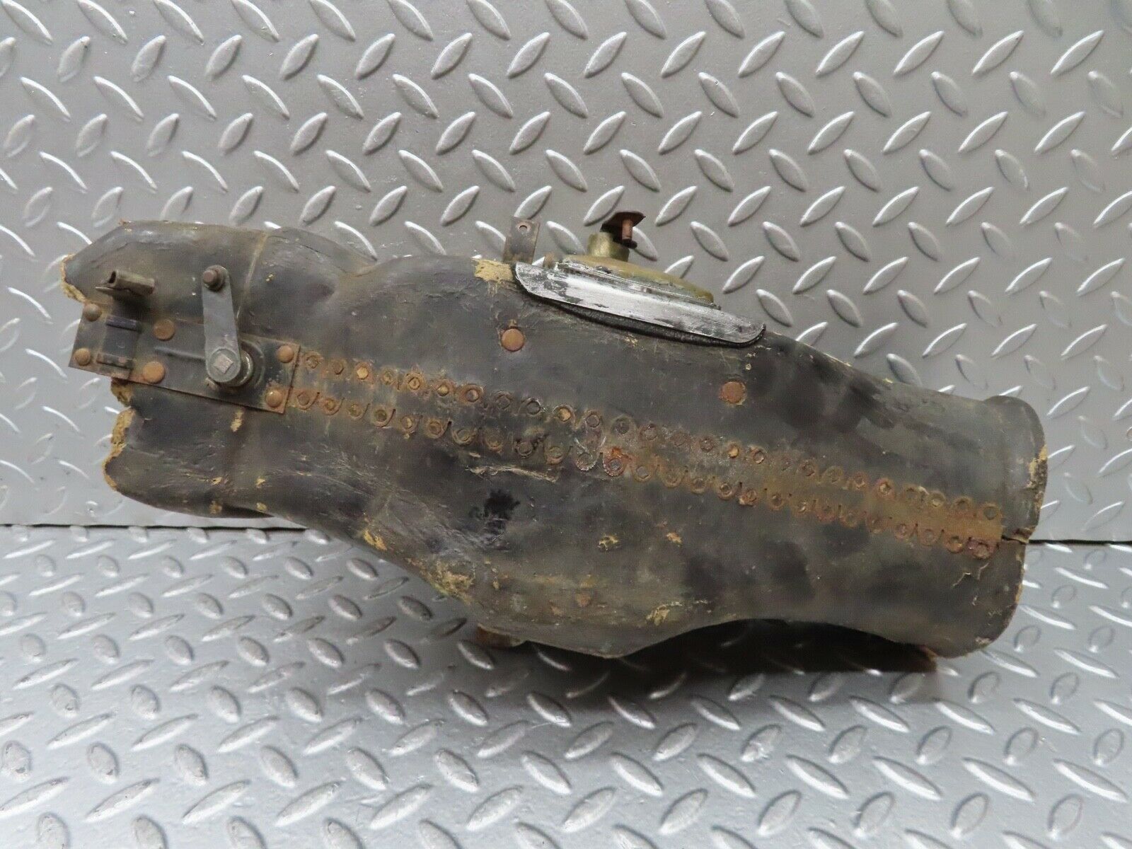 18650 Mercedes-Benz W120 W121 Ponton Heater Box