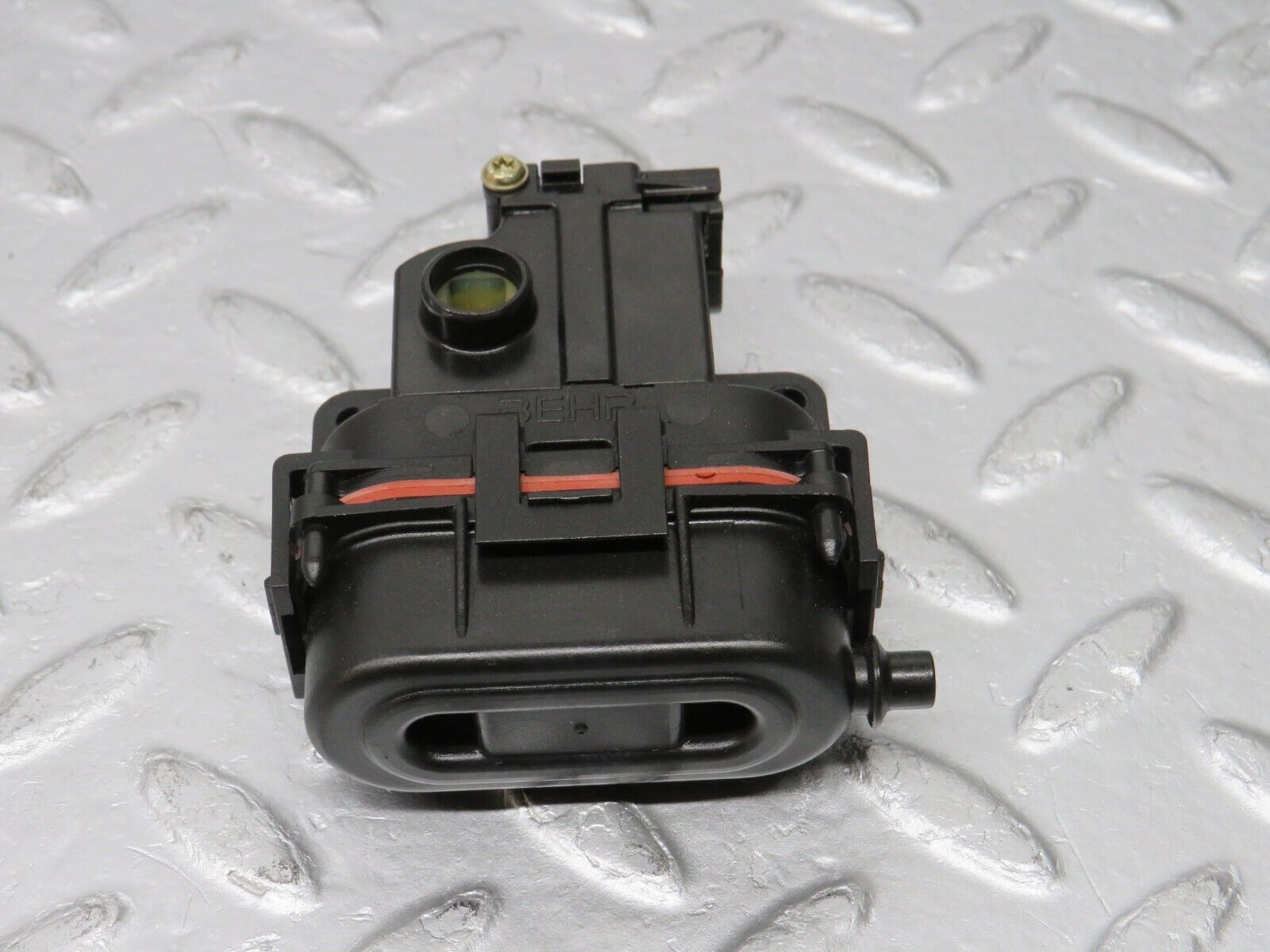 38595 Mercedes-Benz R129 280SL Coupe Heater Box Vacuum Actuator