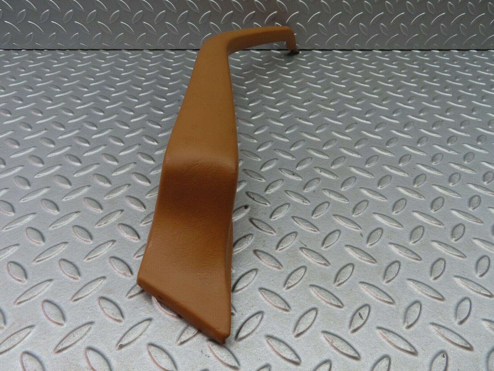 6047 Mercedes-Benz W126 380SE Interior Door Handle Rear Right 1269701201