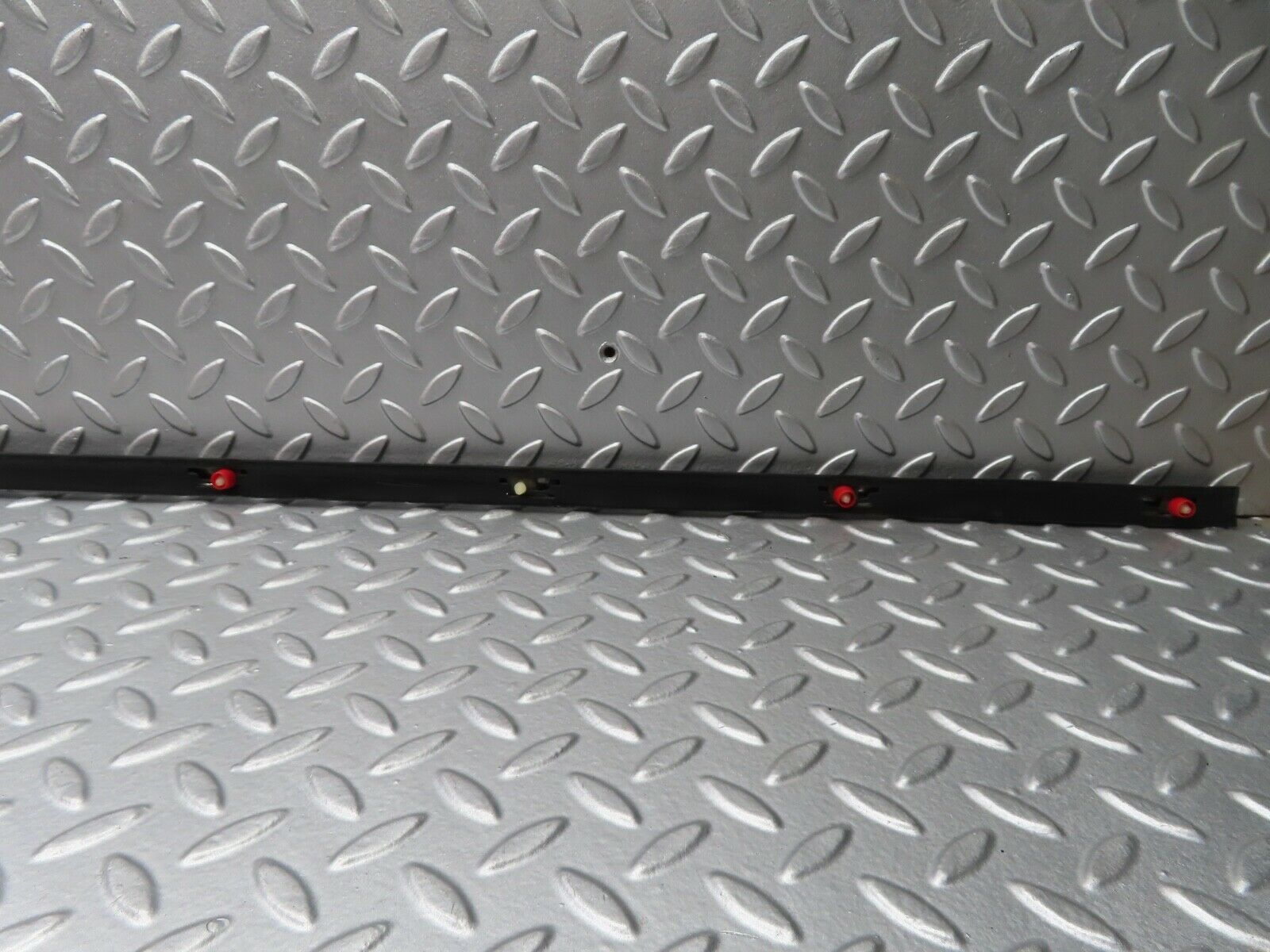 20961 Mercedes-Benz W114 250CE Coupe Rear Right Fender Wing Centre Moulding Trim