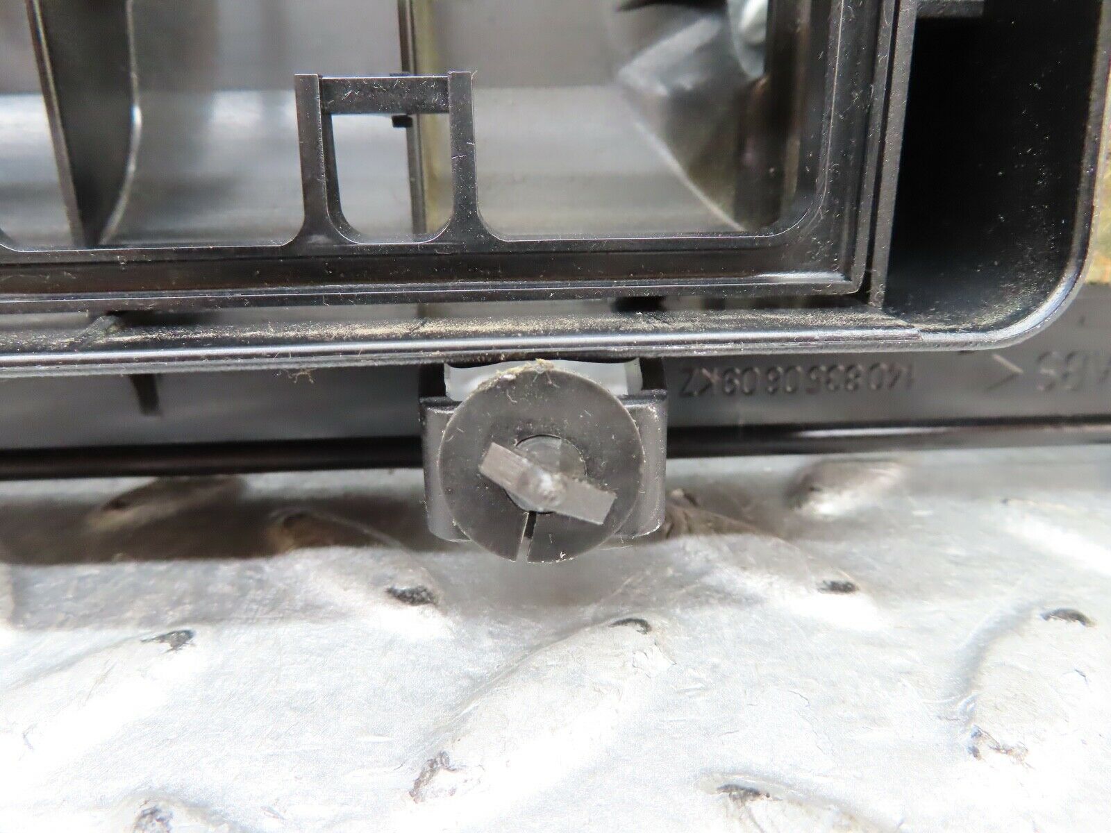 19663 Mercedes-Benz C140 CL420 Coupe Under Dash Air Vent Left Side 1408350609