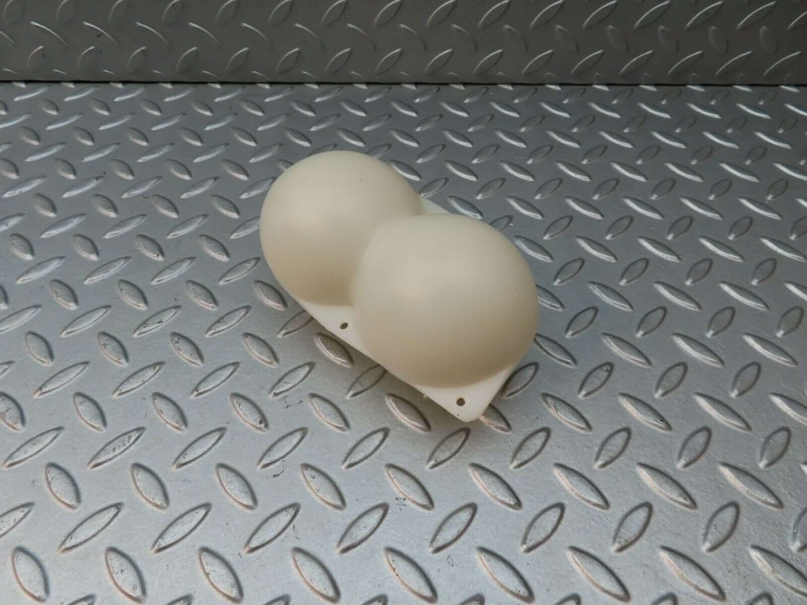 4274 Mercedes-Benz W123 230E Vacuum Reservoir