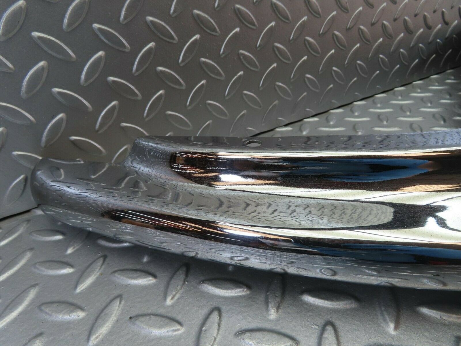 10611 Mercedes-Benz W111 Front Left Upper Bumper Corner