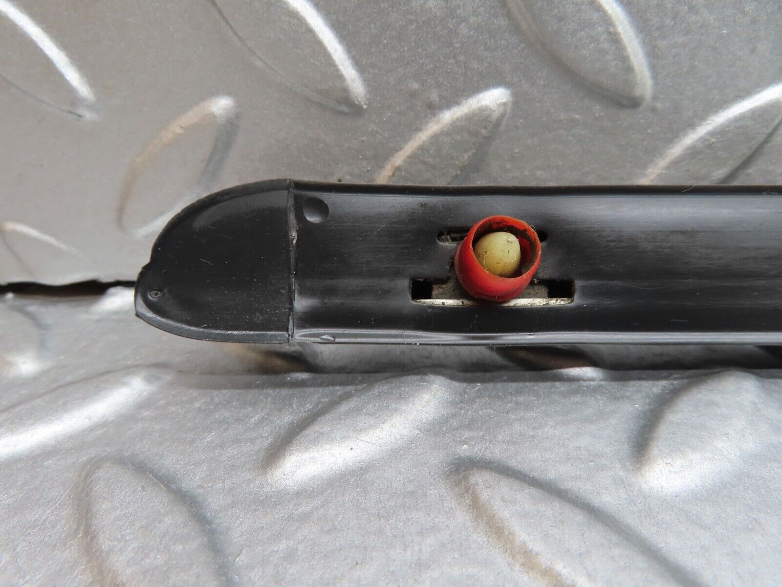 20447 Mercedes-Benz W114 280CE Coupe Front Right Fender Wing Centre Moulding Trim