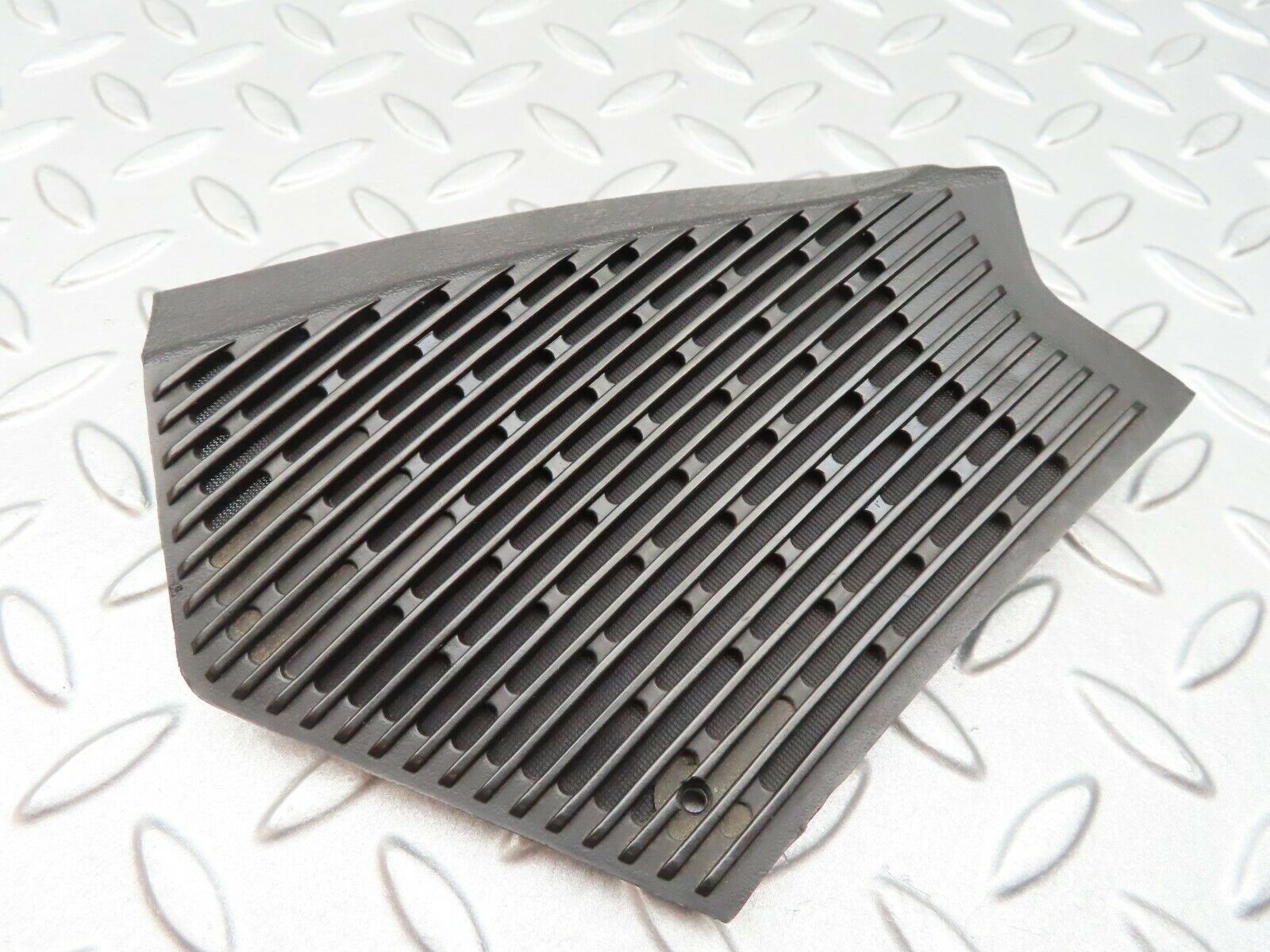 3712 Mercedes-Benz S123 200T Wagon Dash Speaker Cover Grill Right 1236802807