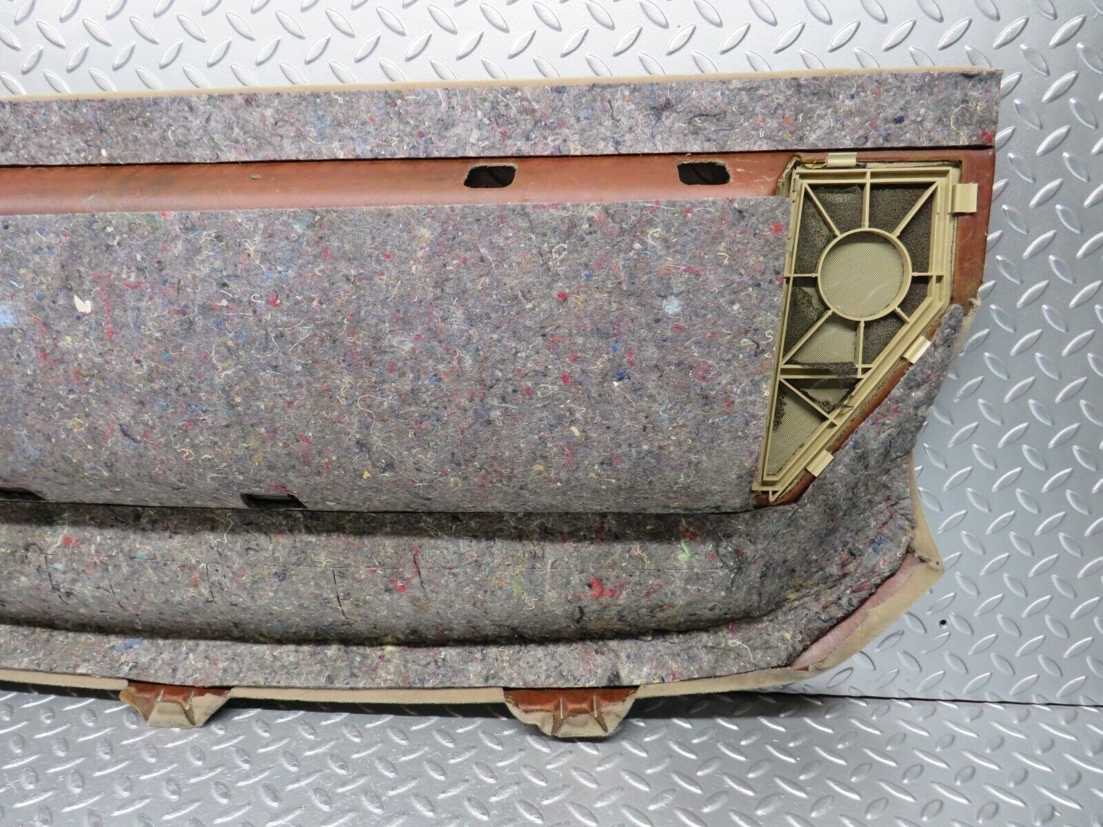 29217 Mercedes-Benz W124 230E Parcel Shelf 1246900049