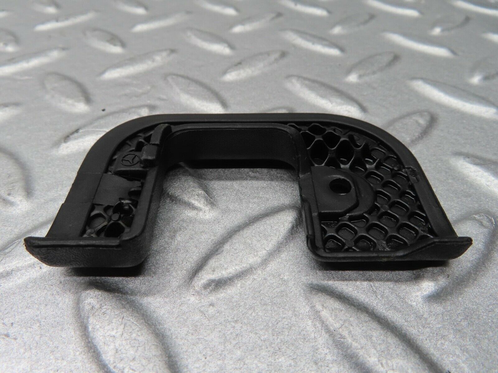 14594 Mercedes-Benz W201 190E Right Door Lock Cover