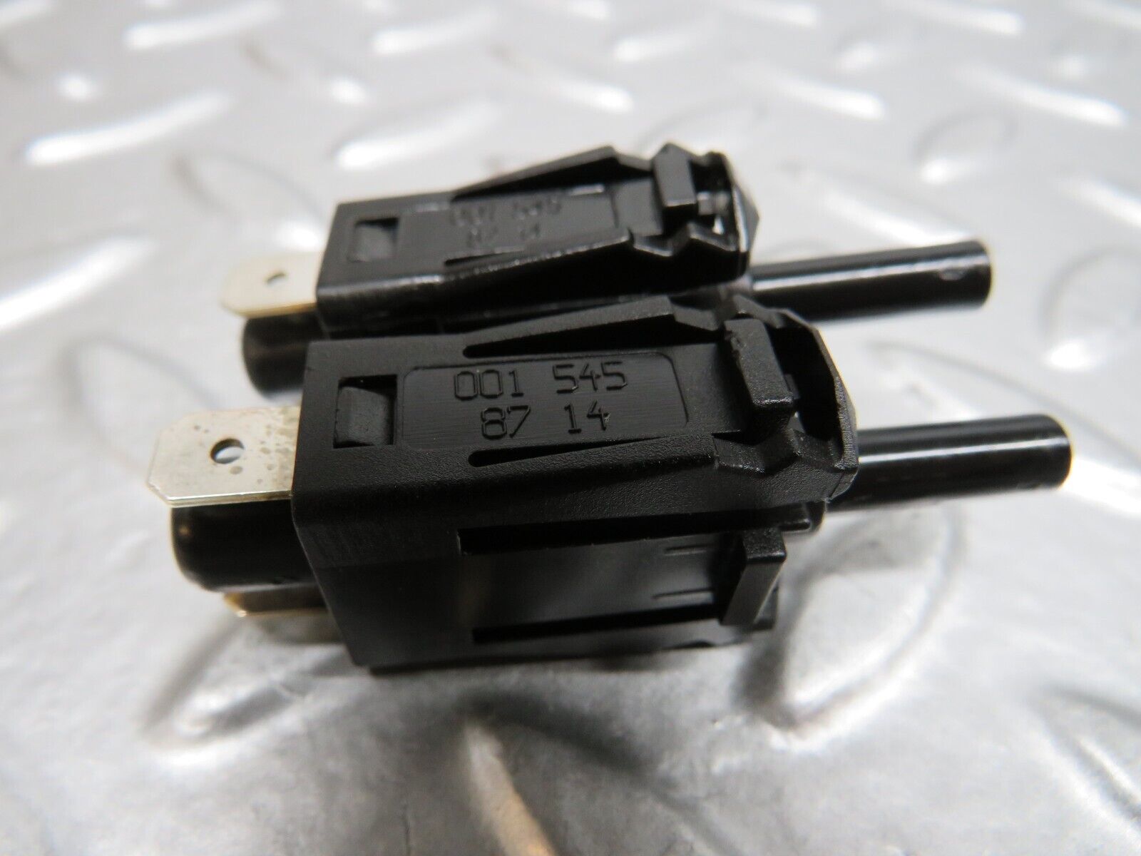 24687 Mercedes-Benz W140 S320 Door Contact Switch Pair 0015458714