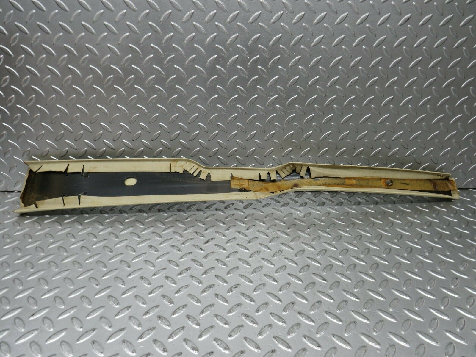 23445 Mercedes-Benz W114 280E B Pillar Cover Left Side Cream