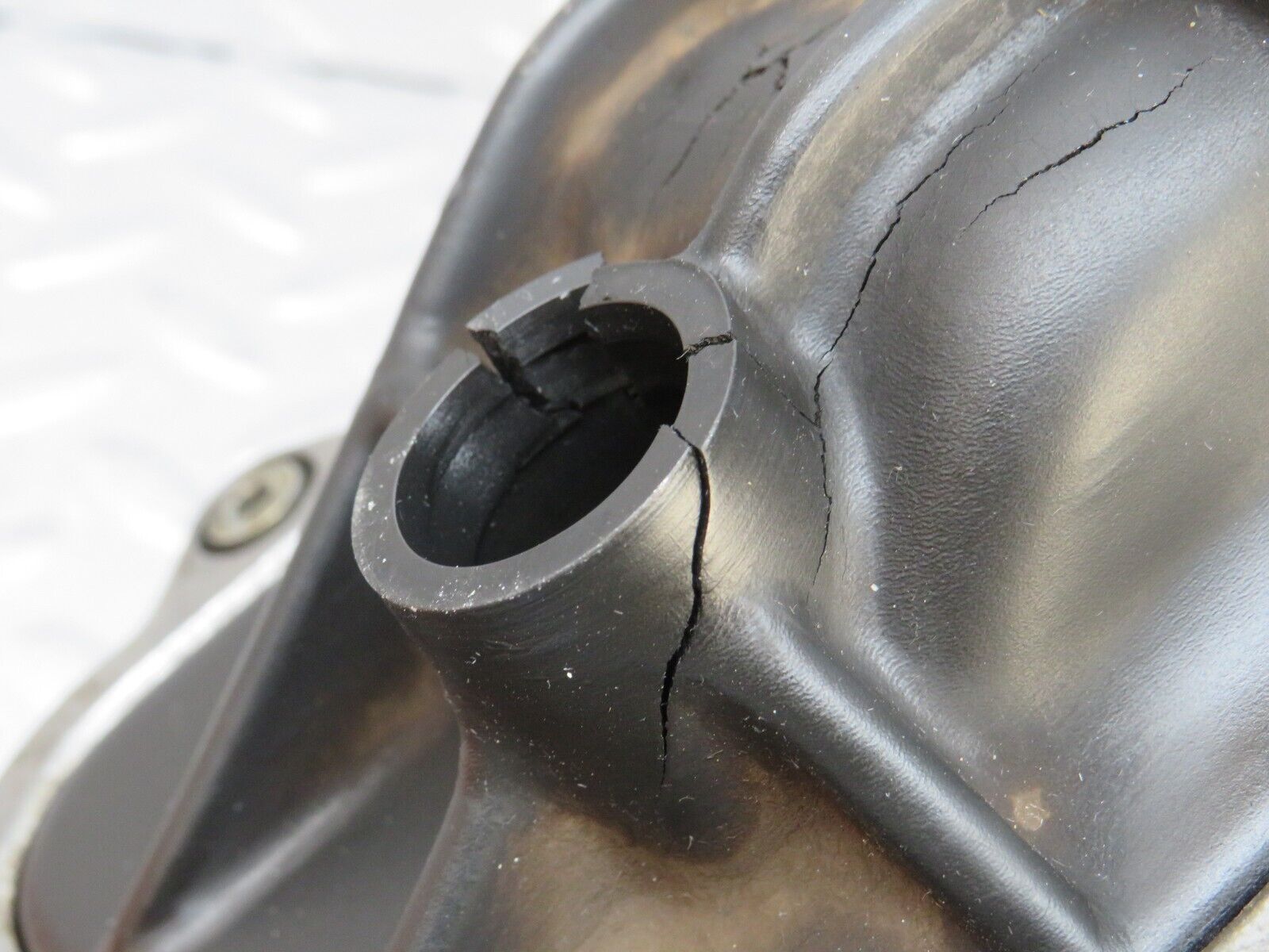 36667 Mercedes-Benz W201 190E 2.0L Air Flow Mass Sensor Bosch 0438121001 1021410990