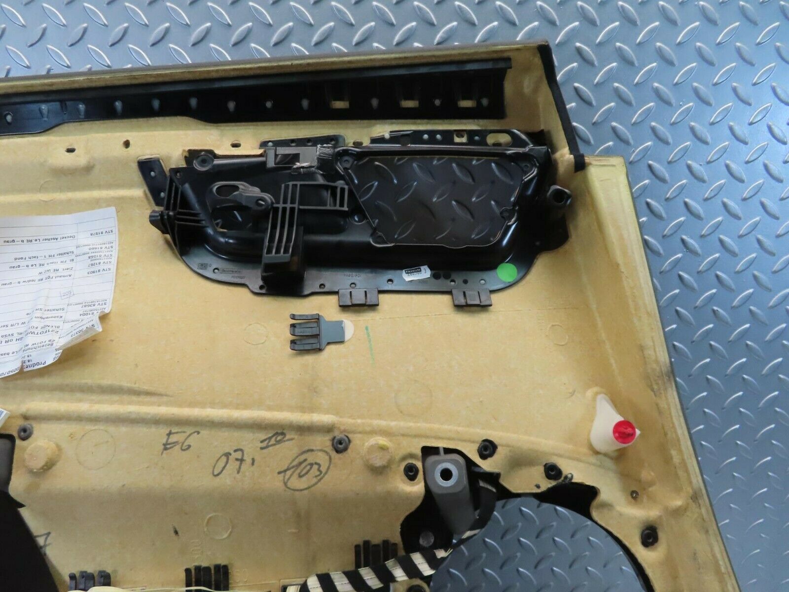 11169 Mercedes-Benz W221 S320 Rear Right Door Card