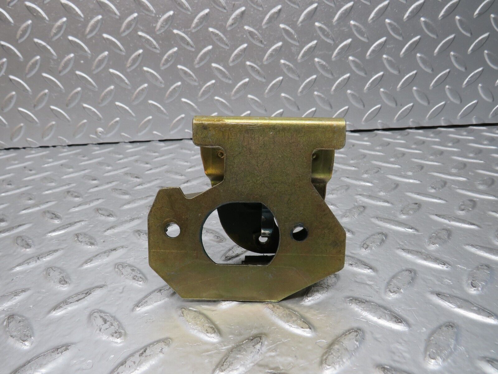 29699 Mercedes-Benz W123 230E Trunk Lock