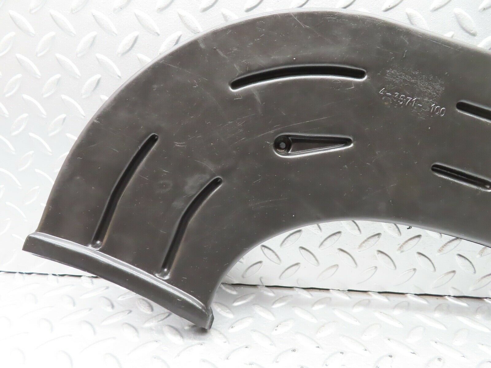 21504 Mercedes-Benz W126 300SE Air Duct Heater Ventilation Right 1268314846