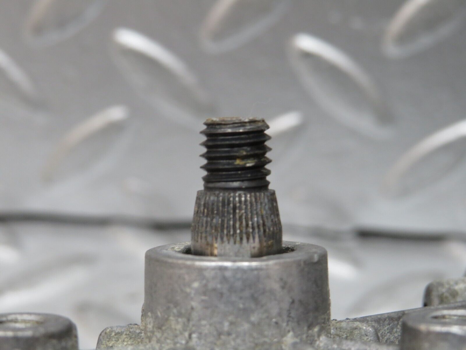 28738 Mercedes-Benz W123 230E Wiper Motor Bosch 0390341077