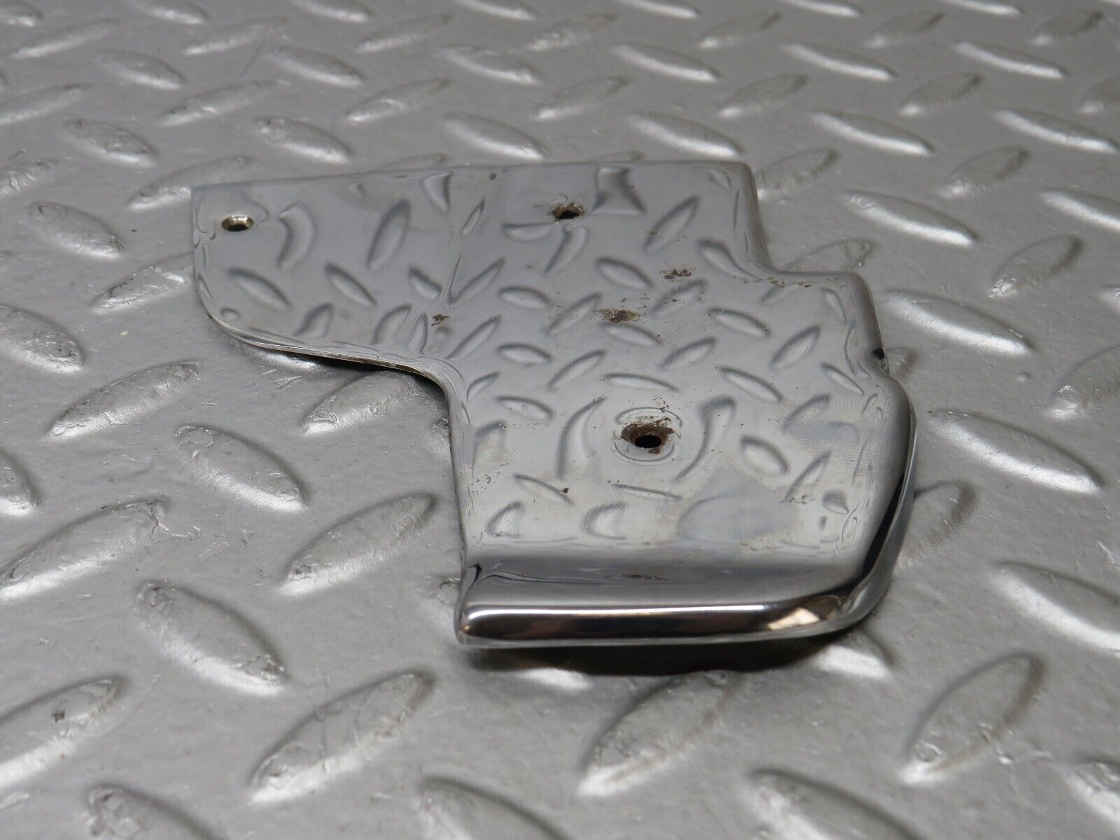 36892 Mercedes-Benz C126 420SEC Coupe Door Chrome Cover Right Side