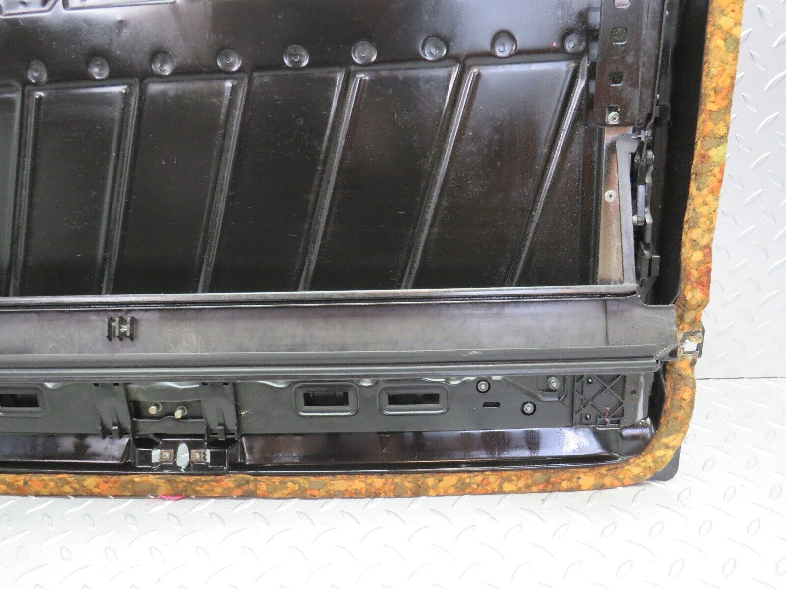 28908 Mercedes-Benz C124 320CE Coupe Power Sunroof Frame