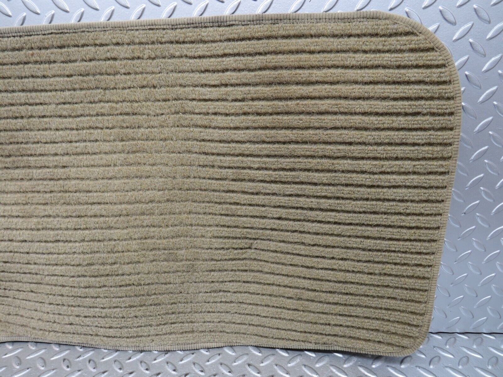 28923 Mercedes-Benz C124 320CE Coupe Front Left Floor Carpet Beige