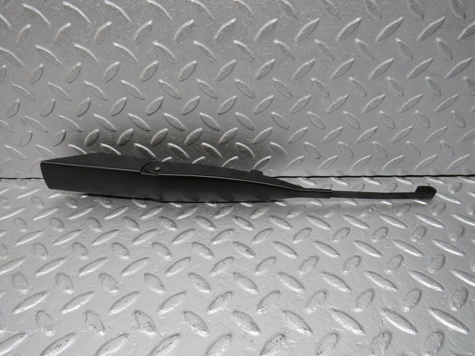 39587 Mercedes-Benz R129 320SL Coupe Windscreen Wiper Arm