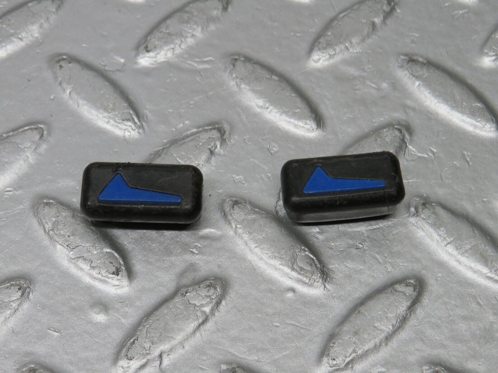 39239 Mercedes-Benz C114 280CE Coupe Heater Control Knob 2x