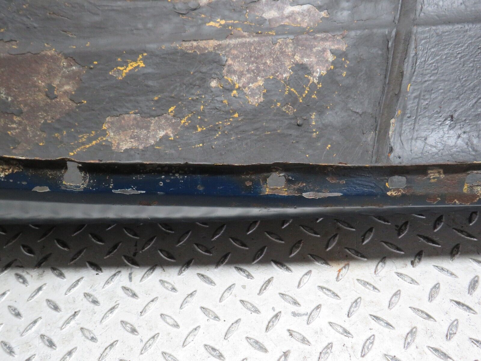 40525 Mercedes-Benz W110 230 Front Left Wing Fender Panel