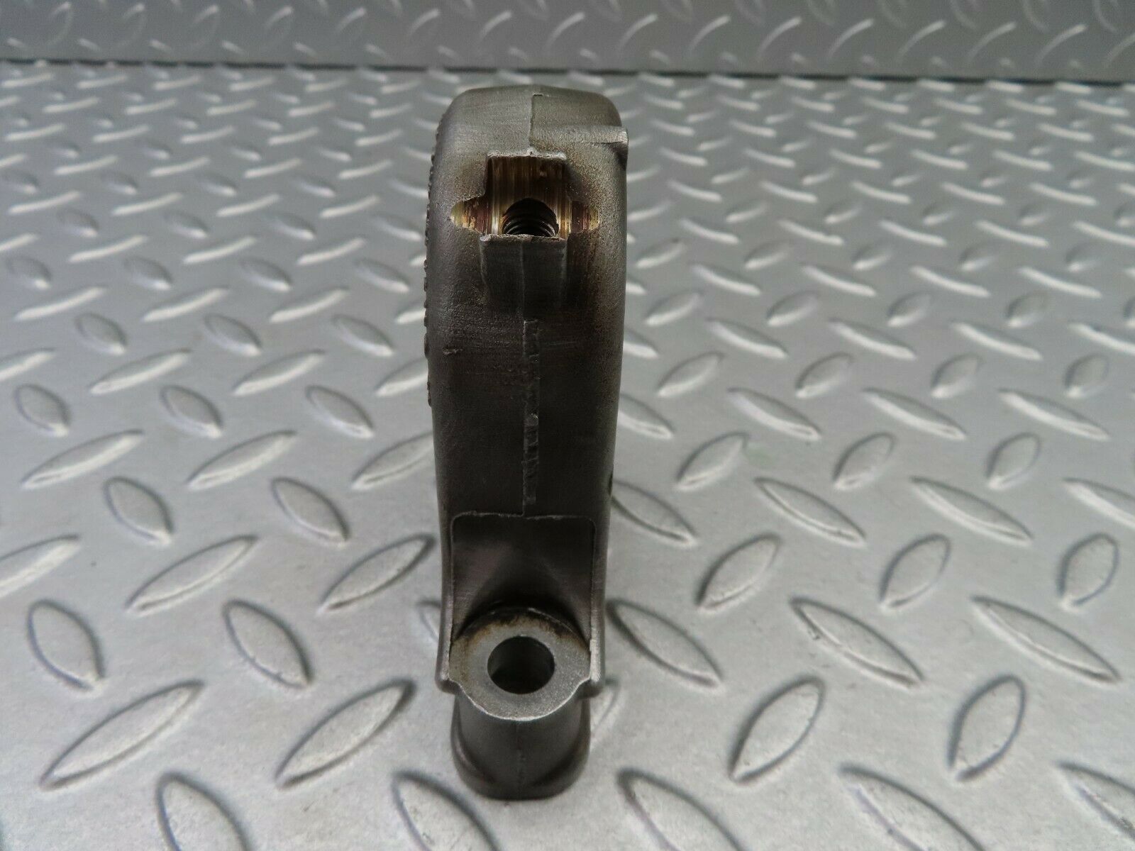 6276 Mercedes-Benz W126 380SE Camshaft Bearing Tower 1160514612