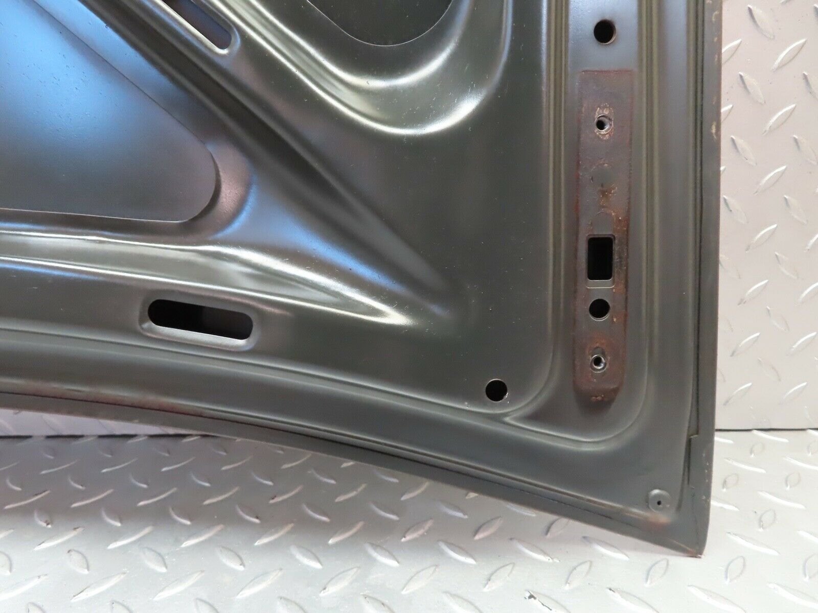 21215 Mercedes-Benz W123 230E Boot Lid Trunk Door