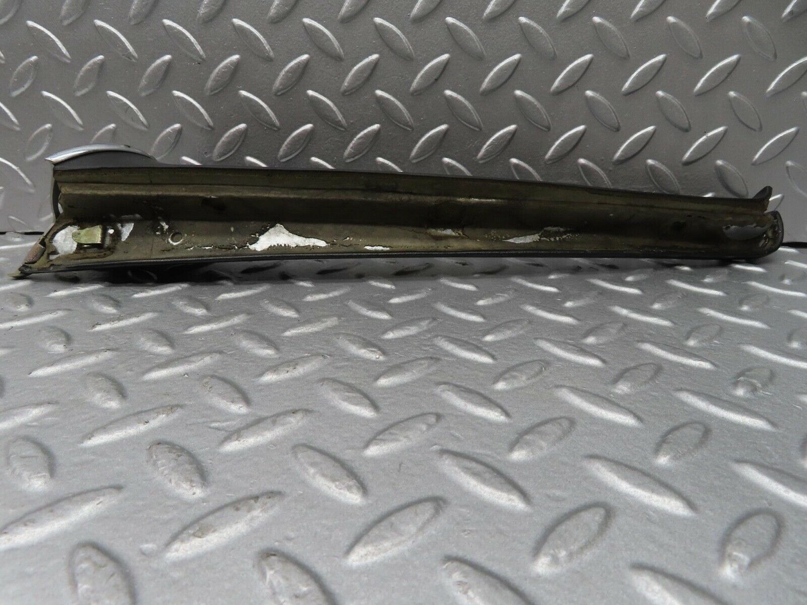 14224 Mercedes-Benz W116 350SE Front Left Door Trim Interior Black