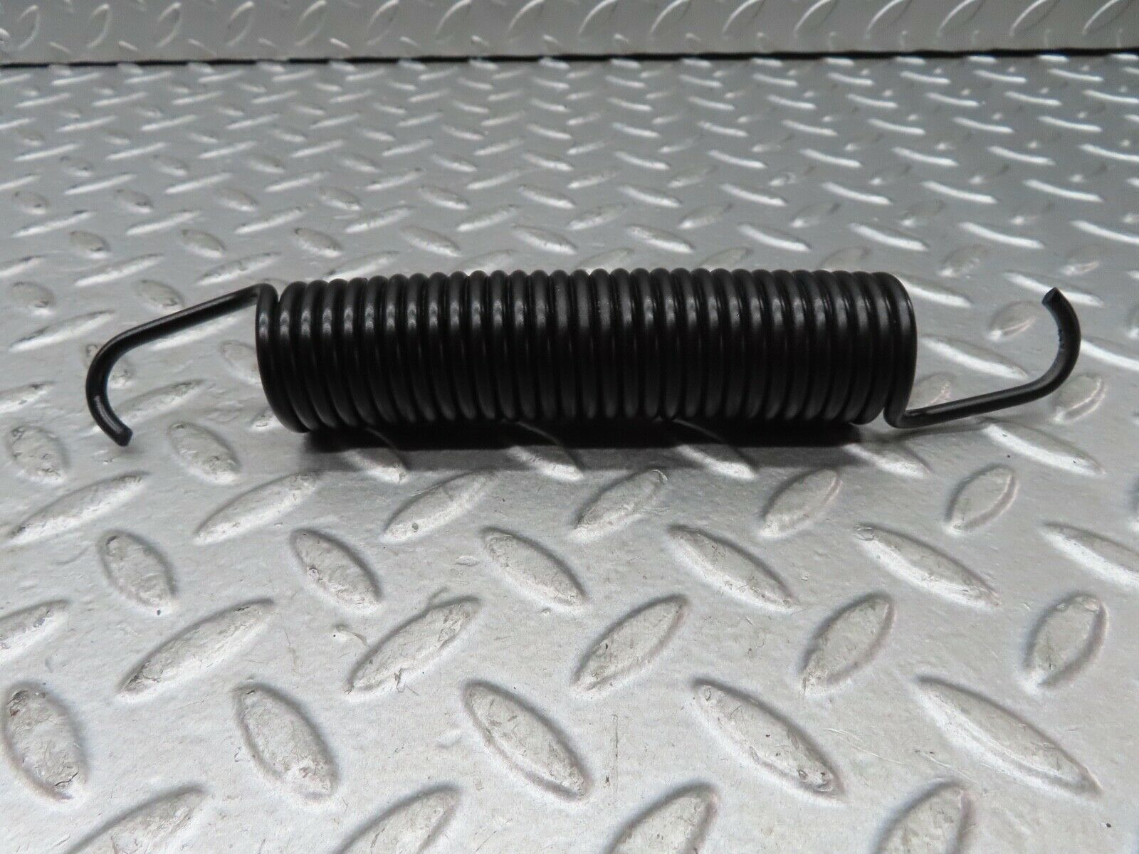 19089 Mercedes-Benz W123 300D Trunk Lid Hinge Spring