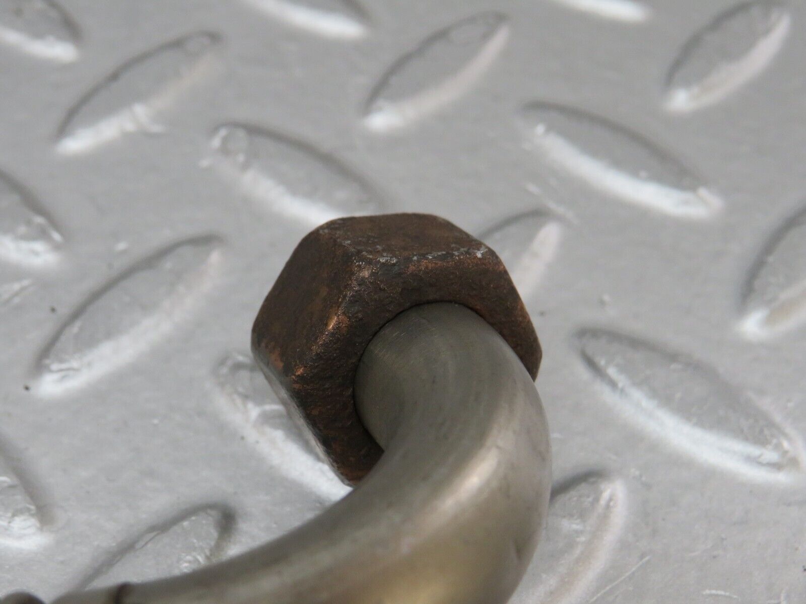 35055 Mercedes-Benz W210 320E EGR Valve Hose Pipe