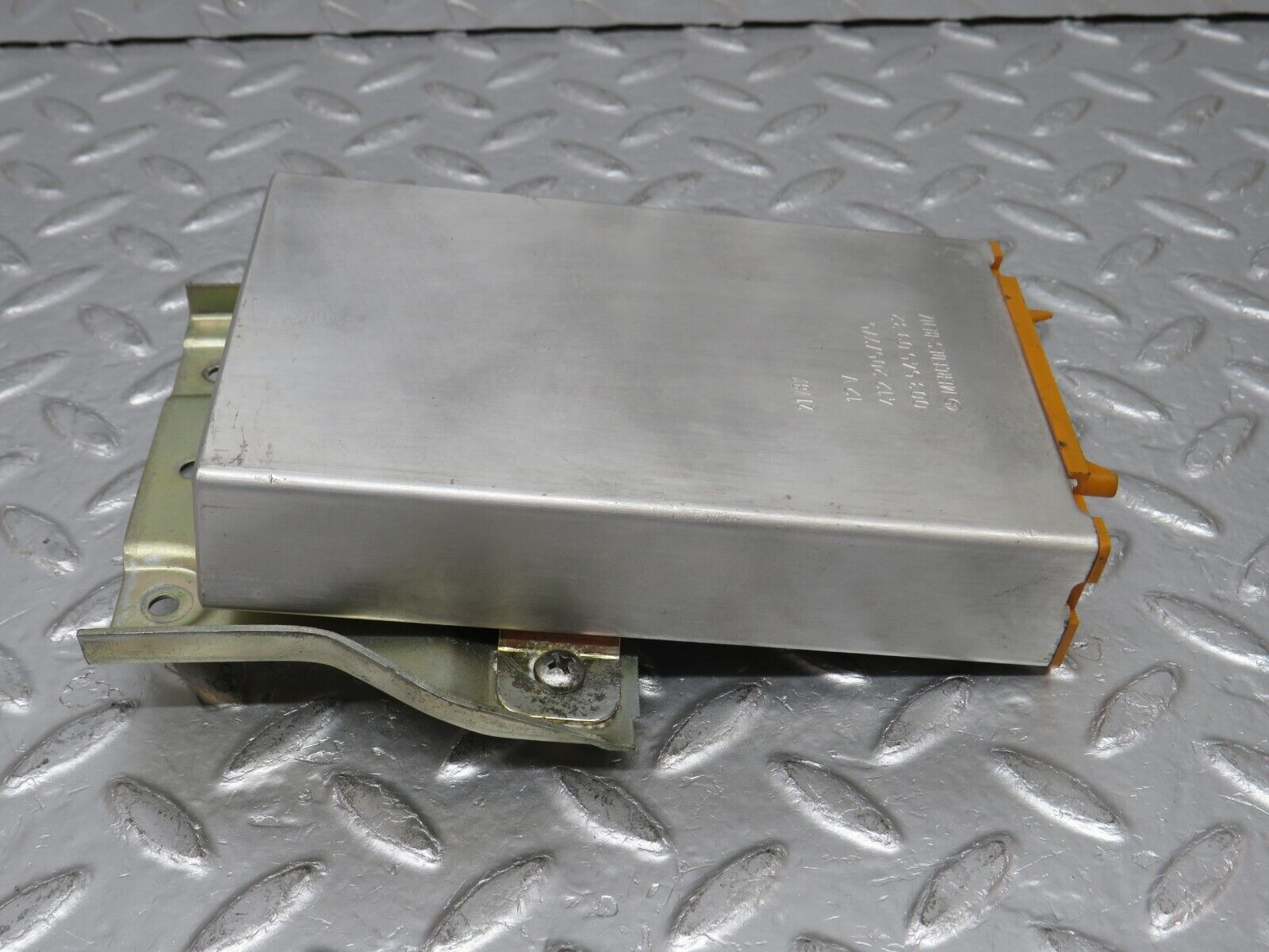 32483 Mercedes-Benz S124 300TE Wagon Cruise Control Module Unit 0035450932