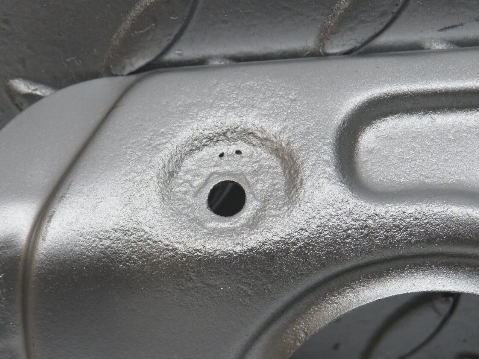 0818 Mercedes-Benz C107 350SLC Coupe Exhaust Manifold Heat Shield