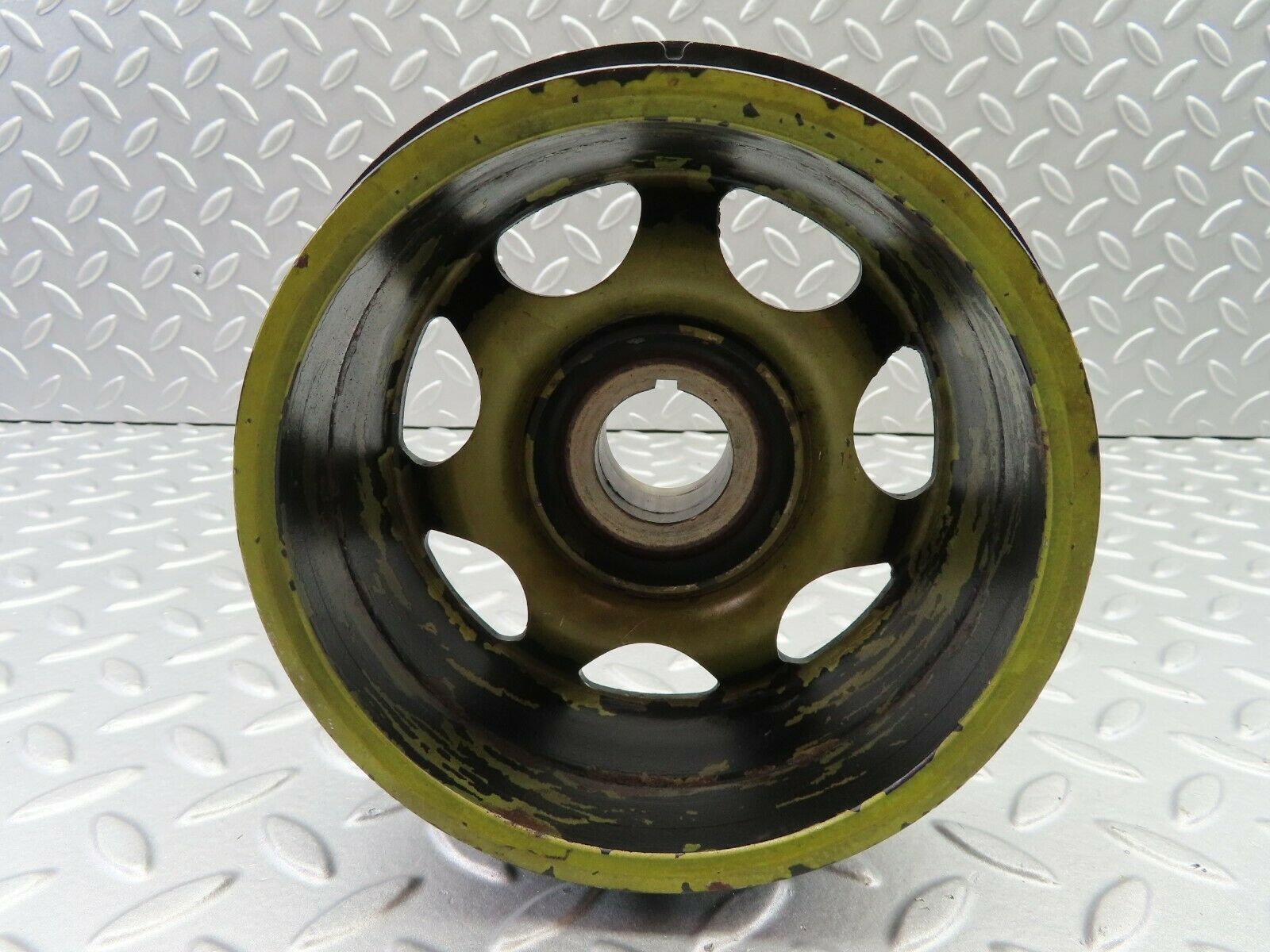 6814 Mercedes-Benz S124 E220 Wagon Crankshaft Belt Pulley 1110300403