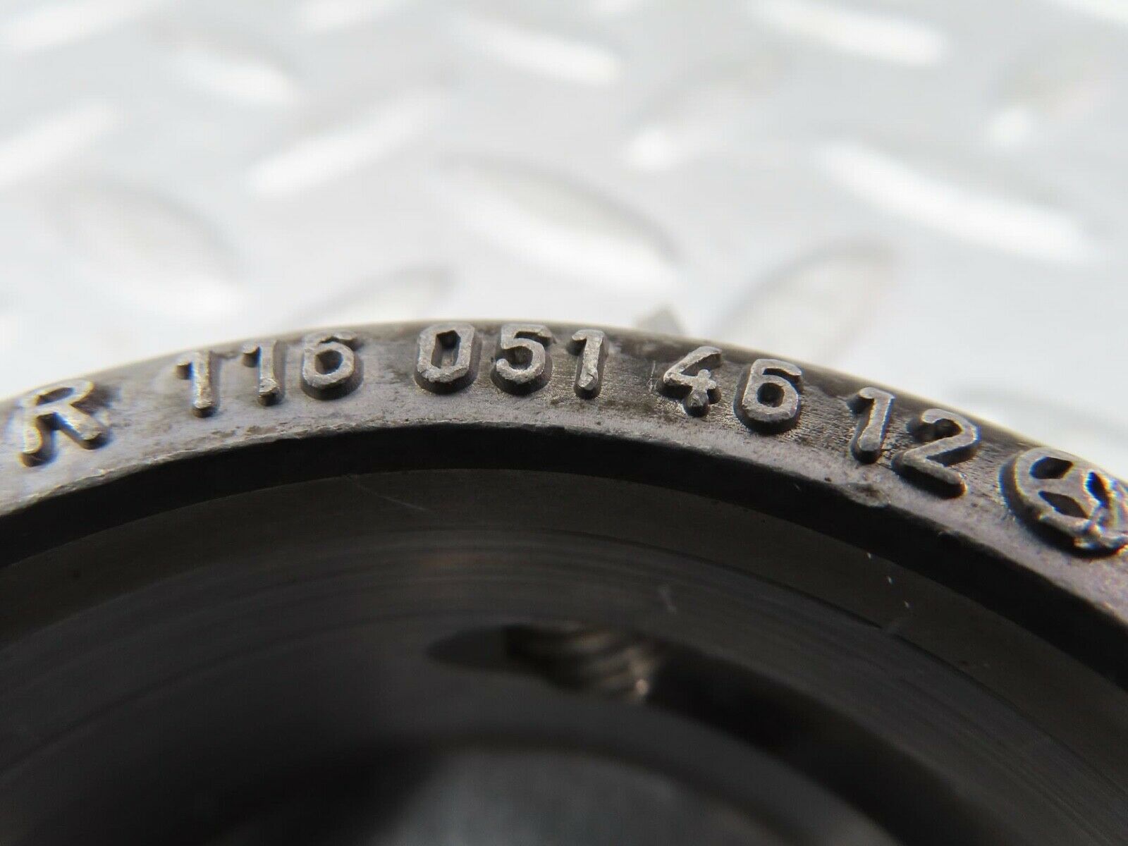 16722 Mercedes-Benz C107 380SLC Camshaft Tower Bearing 1160514612