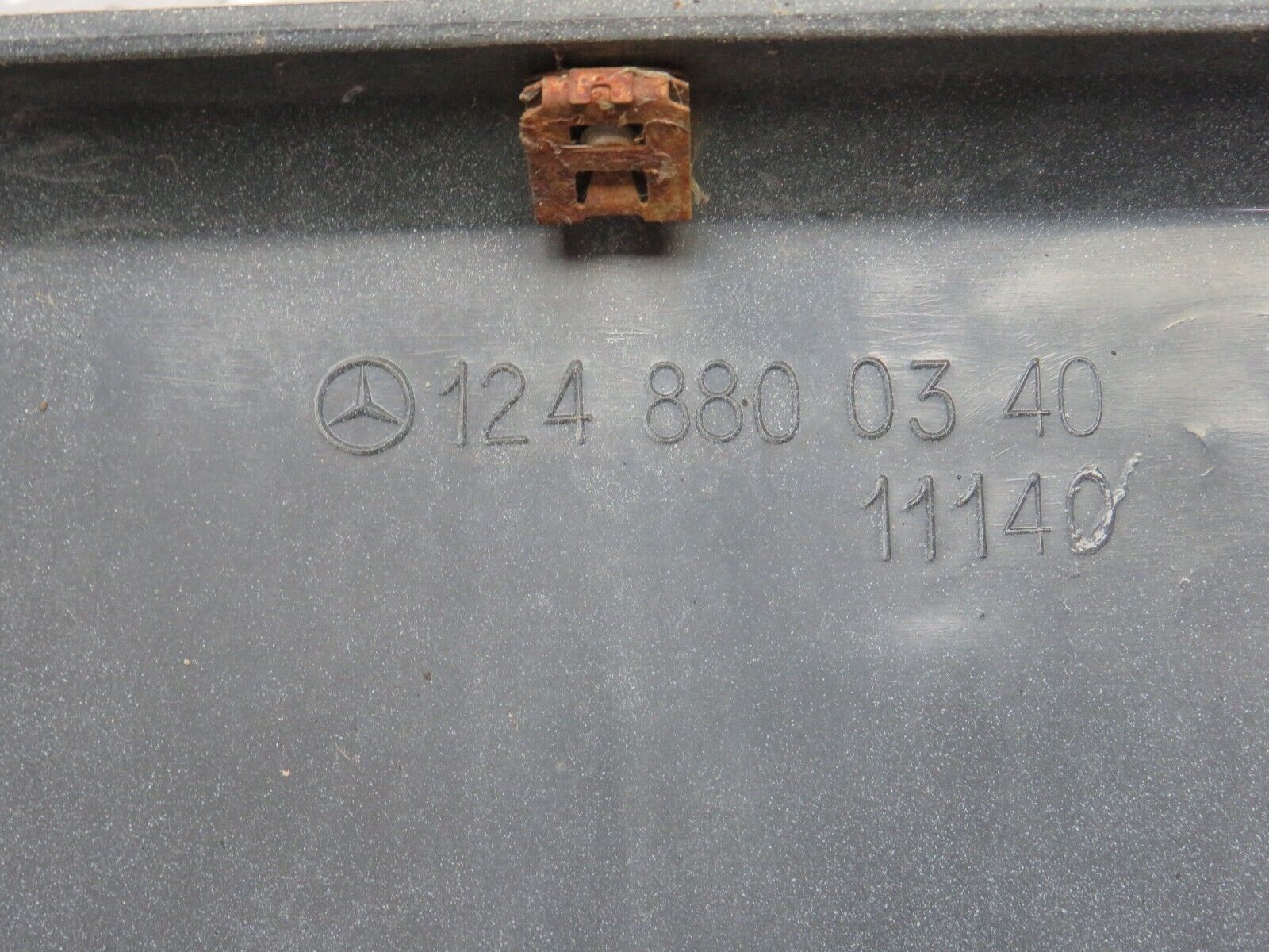 30539 Mercedes-Benz W124 230E Rear Bumper 1248800340