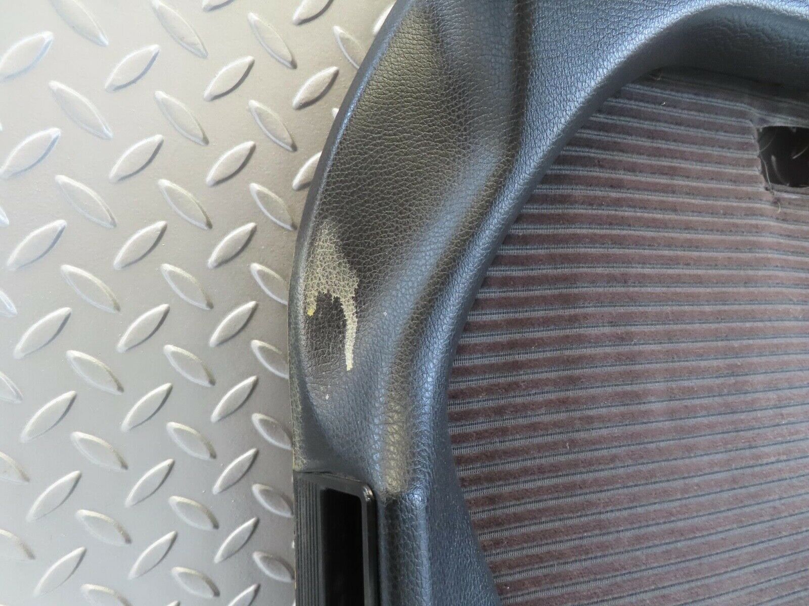 14247 Mercedes-Benz W116 350SE Front Right Door Card Black