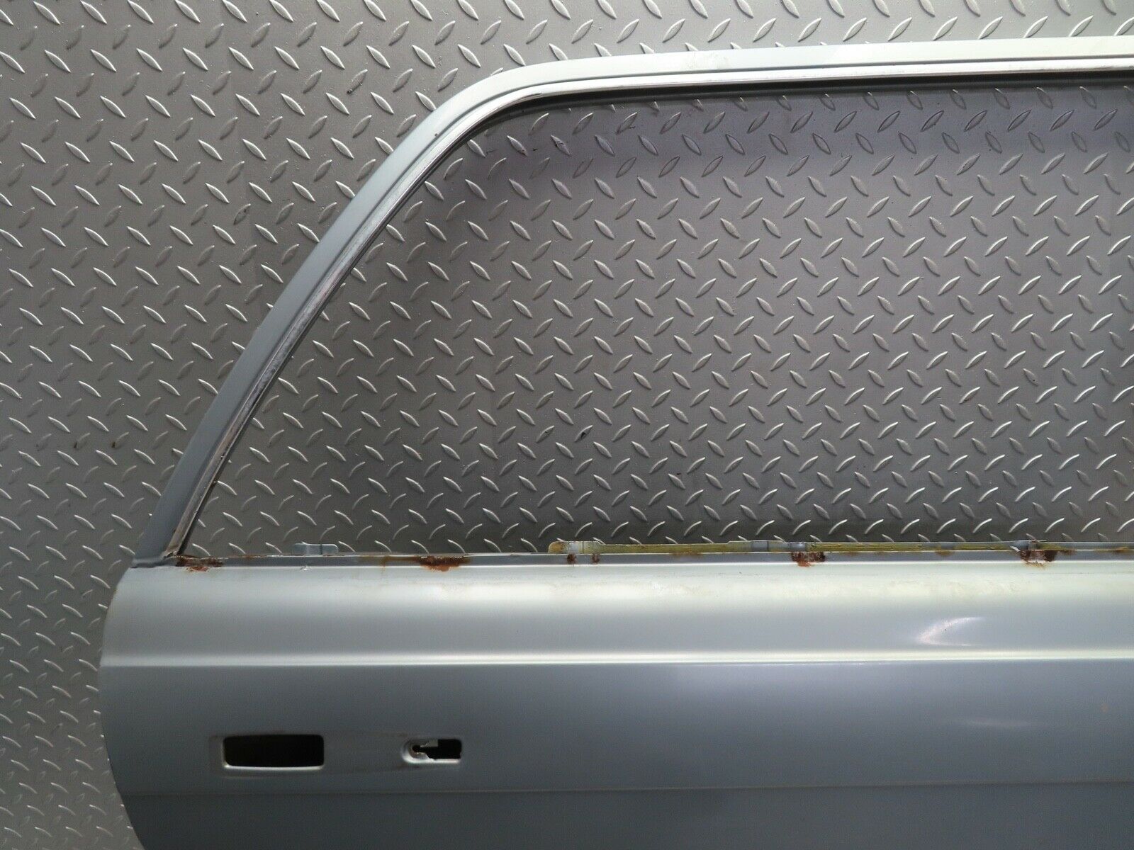 17698 Mercedes-Benz W116 450SEL Rear Right Door