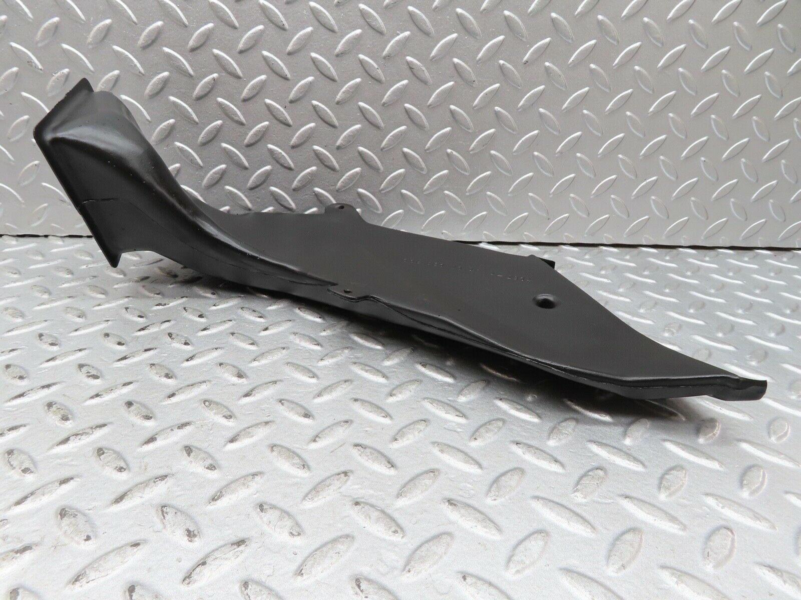 17587 Mercedes-Benz W116 450SEL Ventilation Air Duct Left Side 1168310146