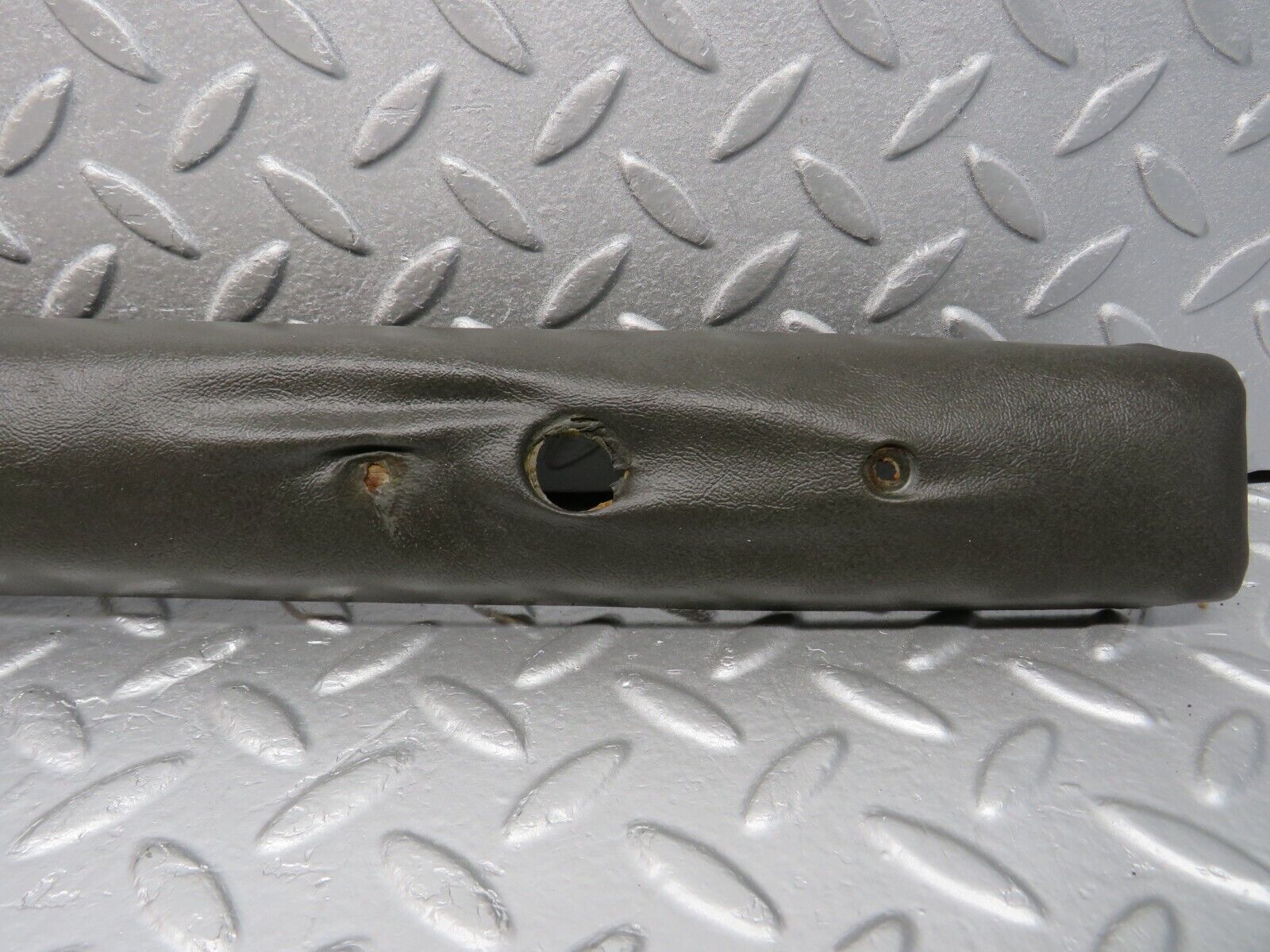 40241 Mercedes-Benz W110 230 B Pillar Cover Left Side