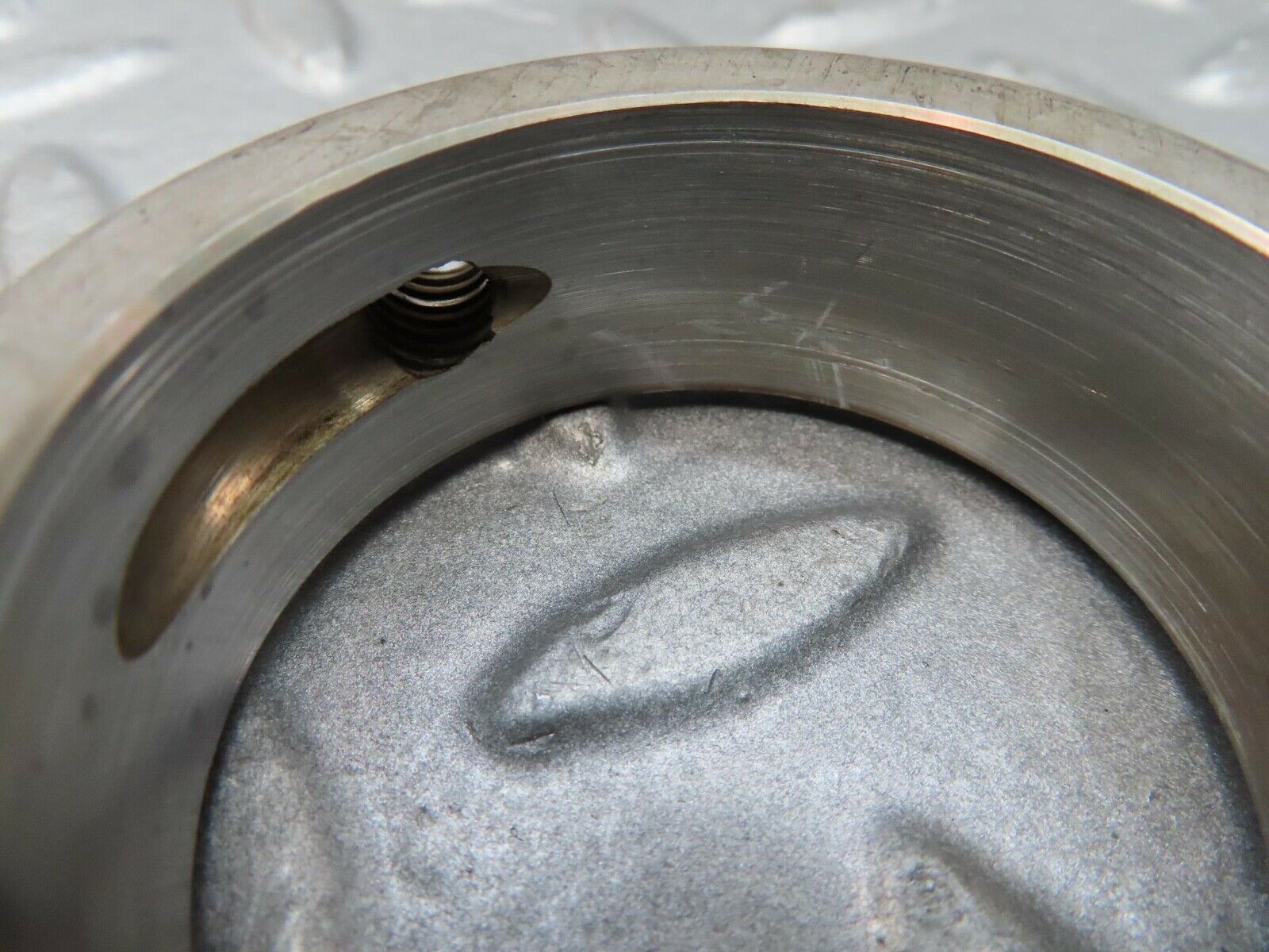 16554 Mercedes-Benz C107 350SLC Coupe Camshaft Tower Bearing 1160512112