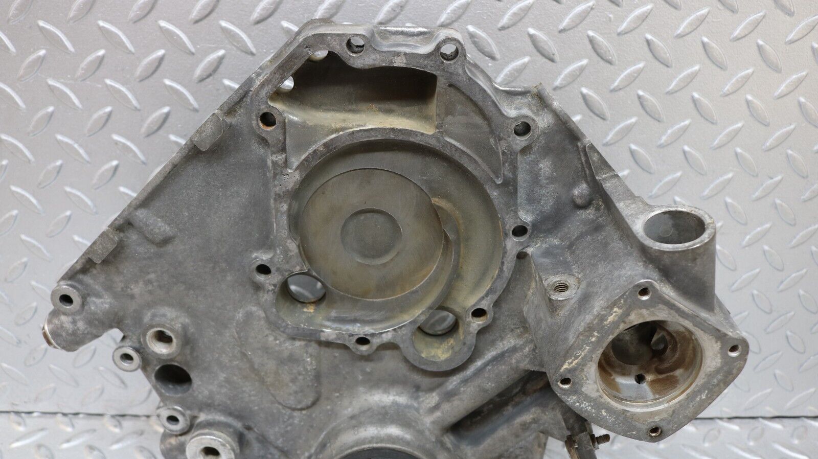 37173 Mercedes-Benz C126 420SEC Coupe Timing Chain Cover 1160152501