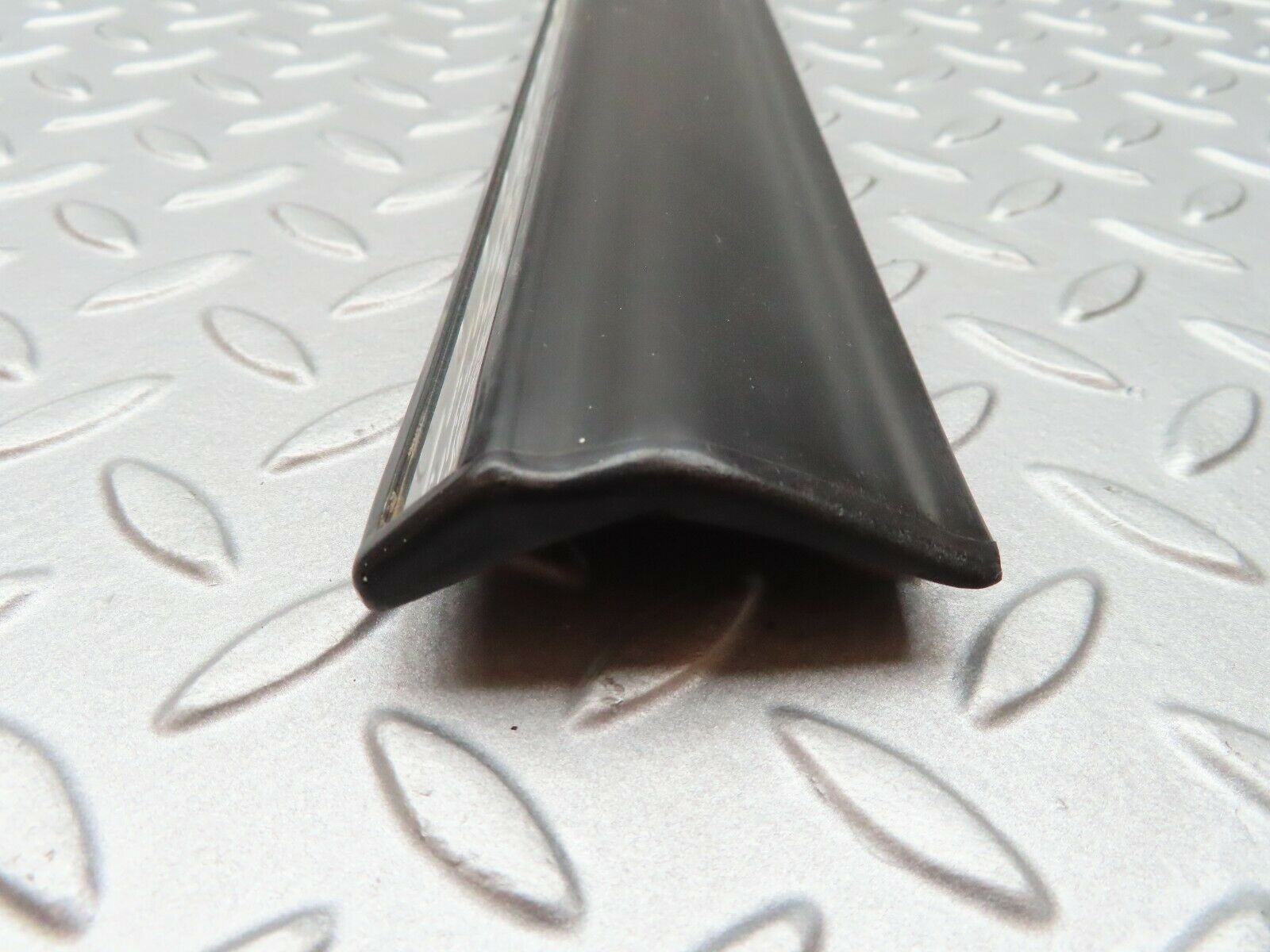 3699 Mercedes-Benz S123 200T Wagon Rear Left Door Lower Trim