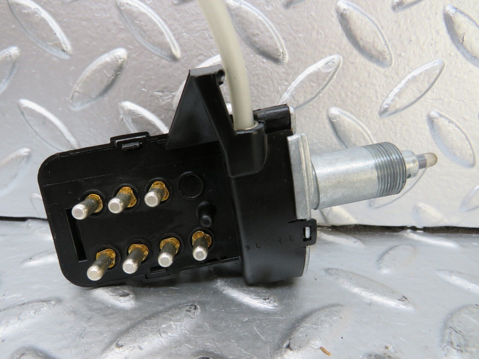 25826 Mercedes-Benz W124 280E Heater Blower Switch 1248202210